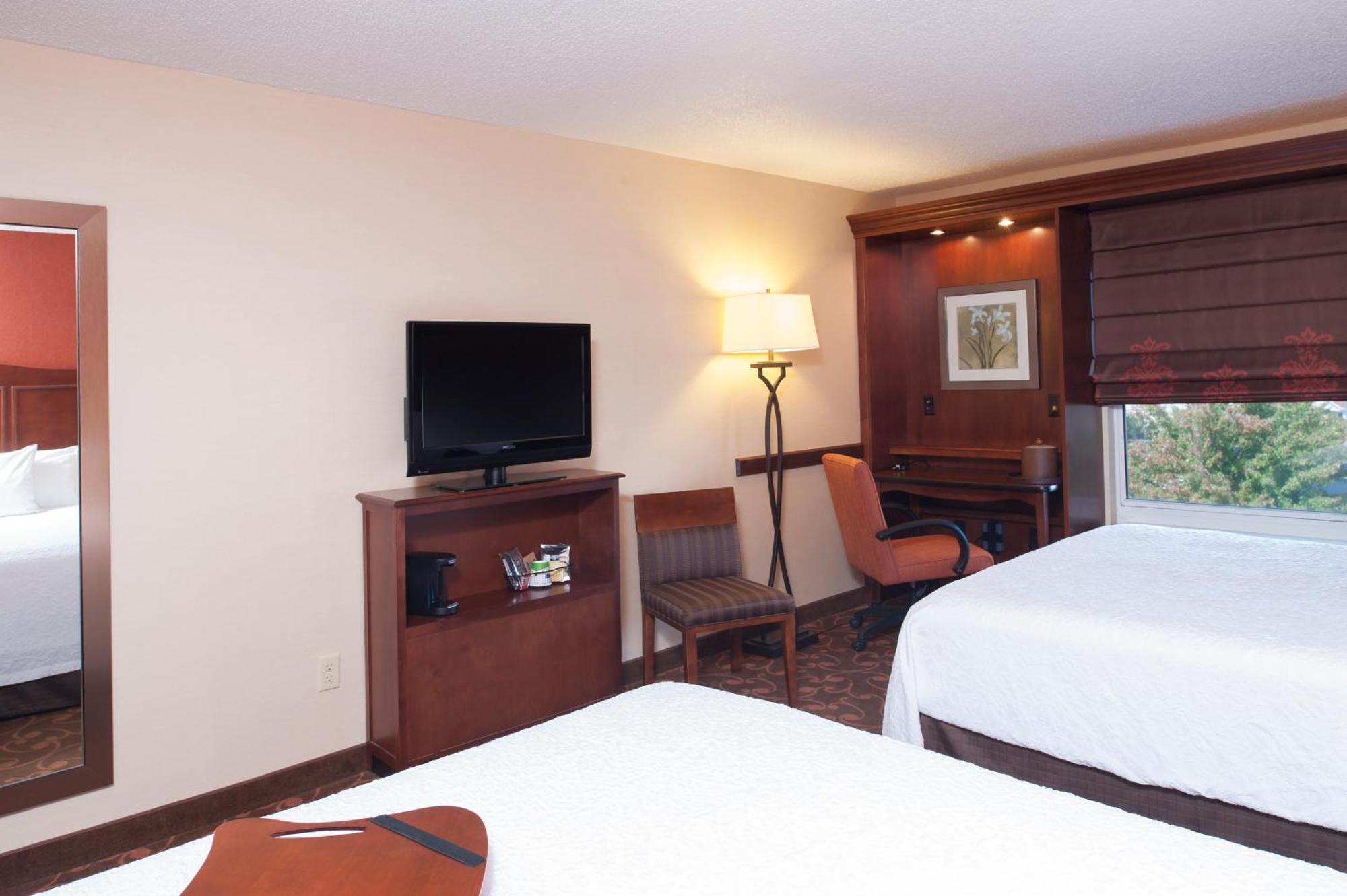 Room with Two Queen Beds - Non-Smoking