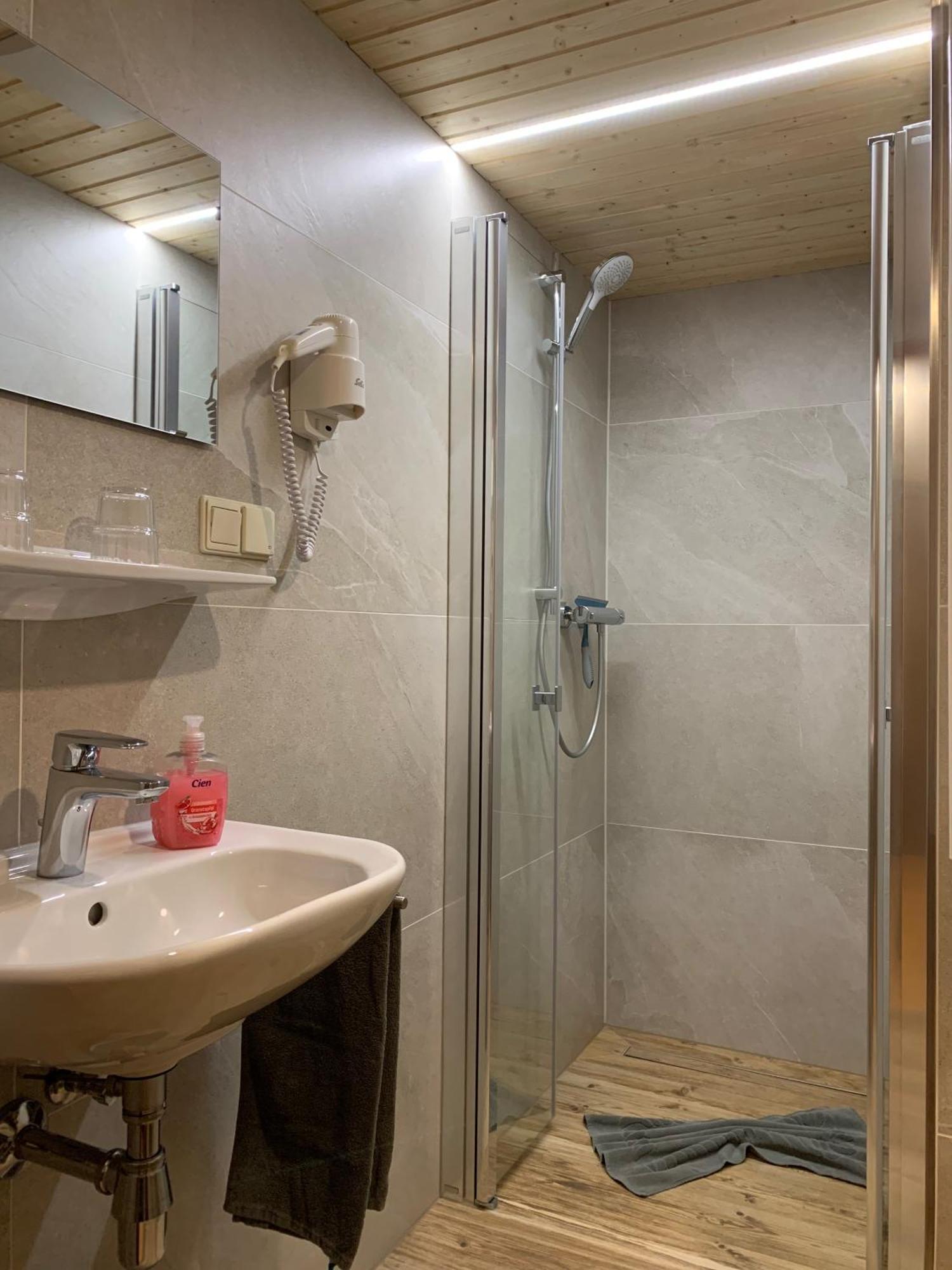 Appartement met 2 Slaapkamers en Balkon