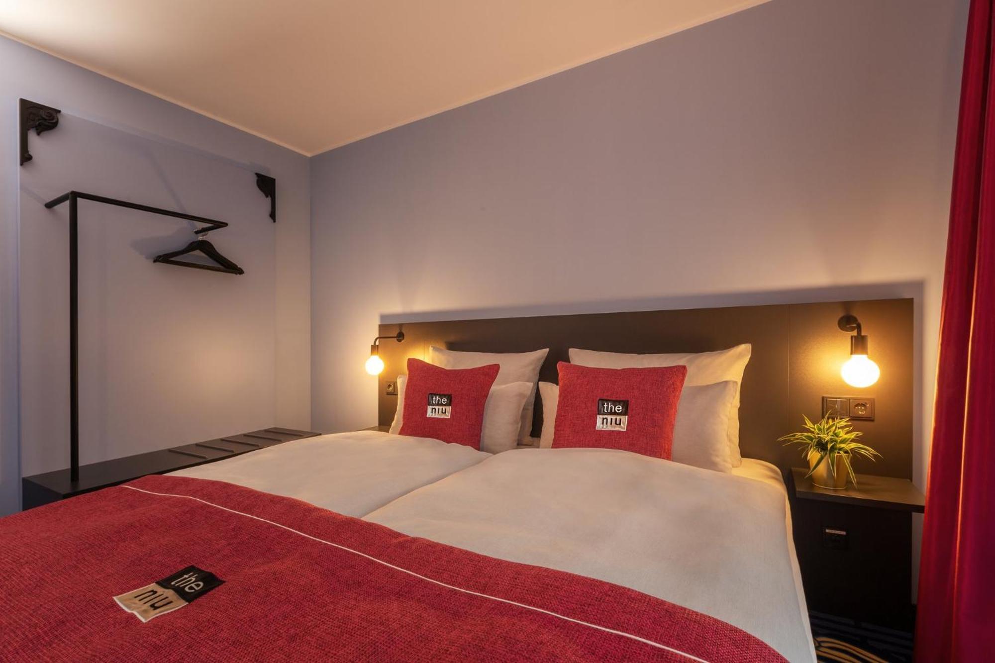 Premium Queen Room Kitchenette