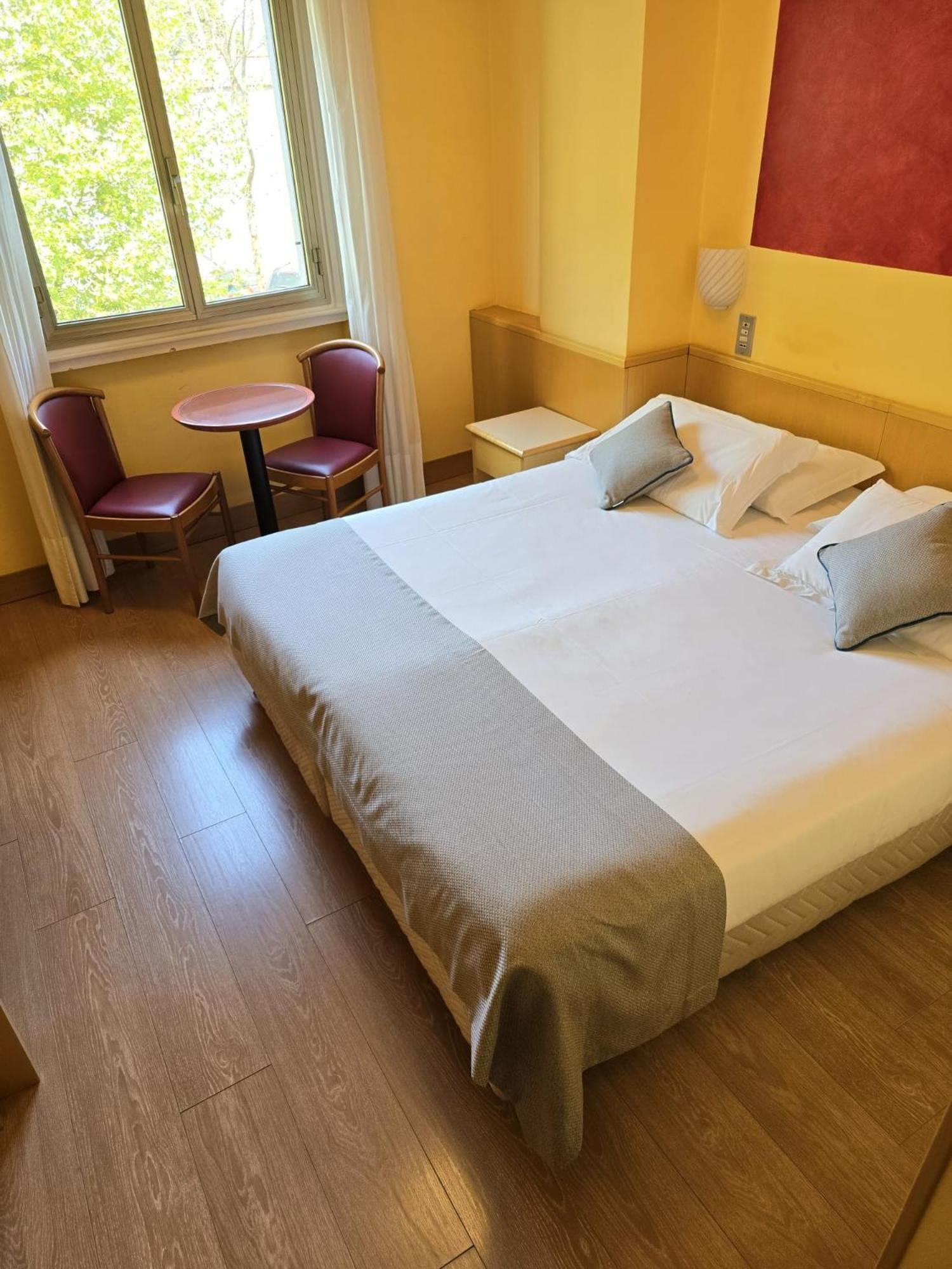 Double Room,1609311254:JPEG