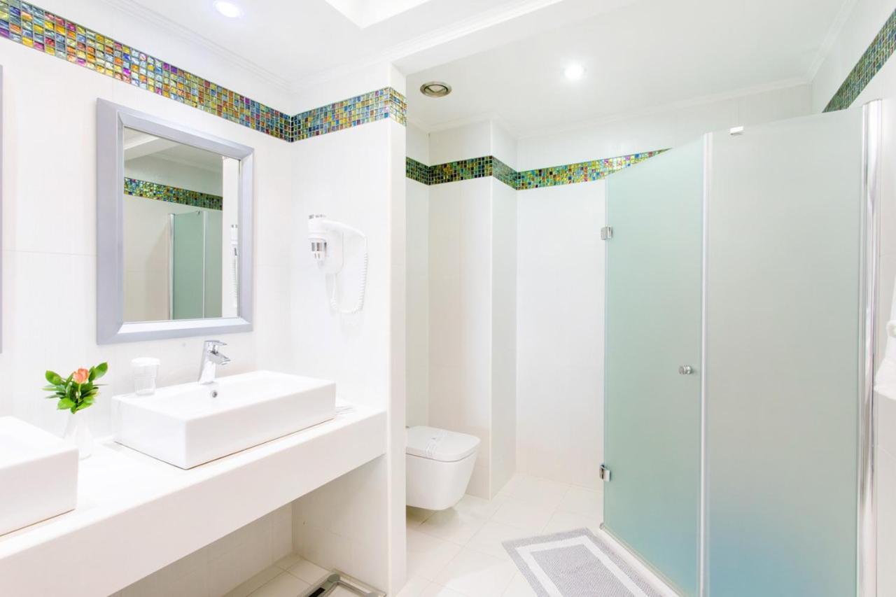 Suite Junior Deluxe avec Piscine Personnelle (2-4 Personnes)