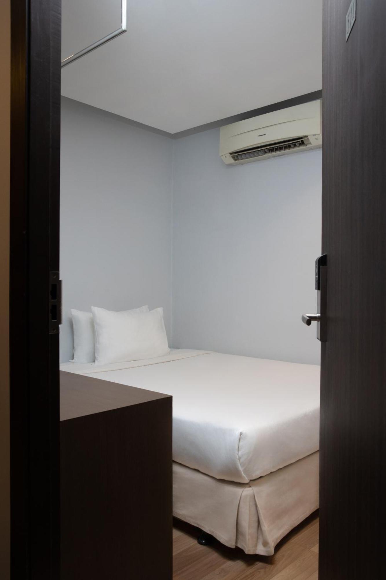 Economy Single Room
