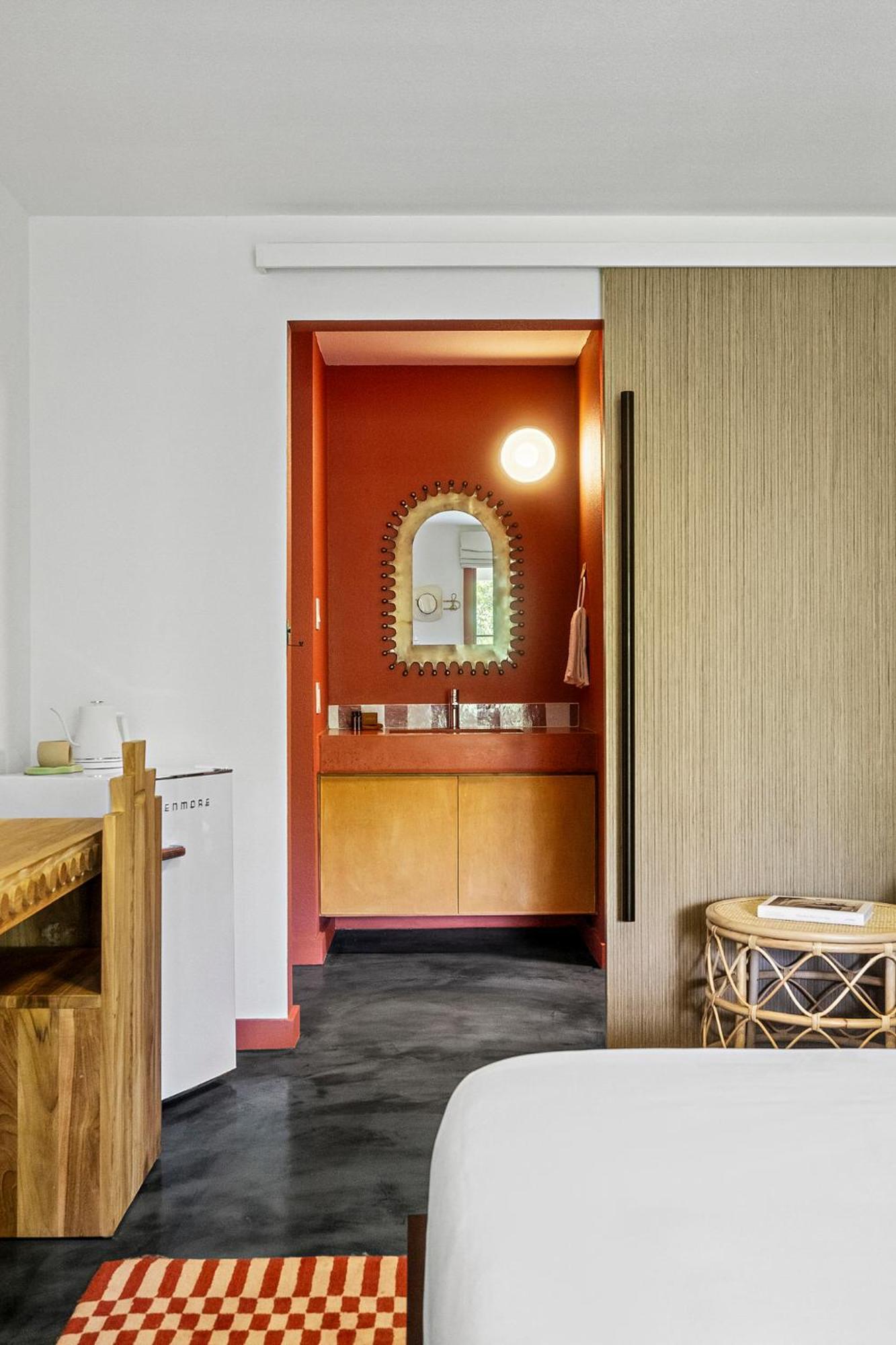 Estudio con cama extragrande