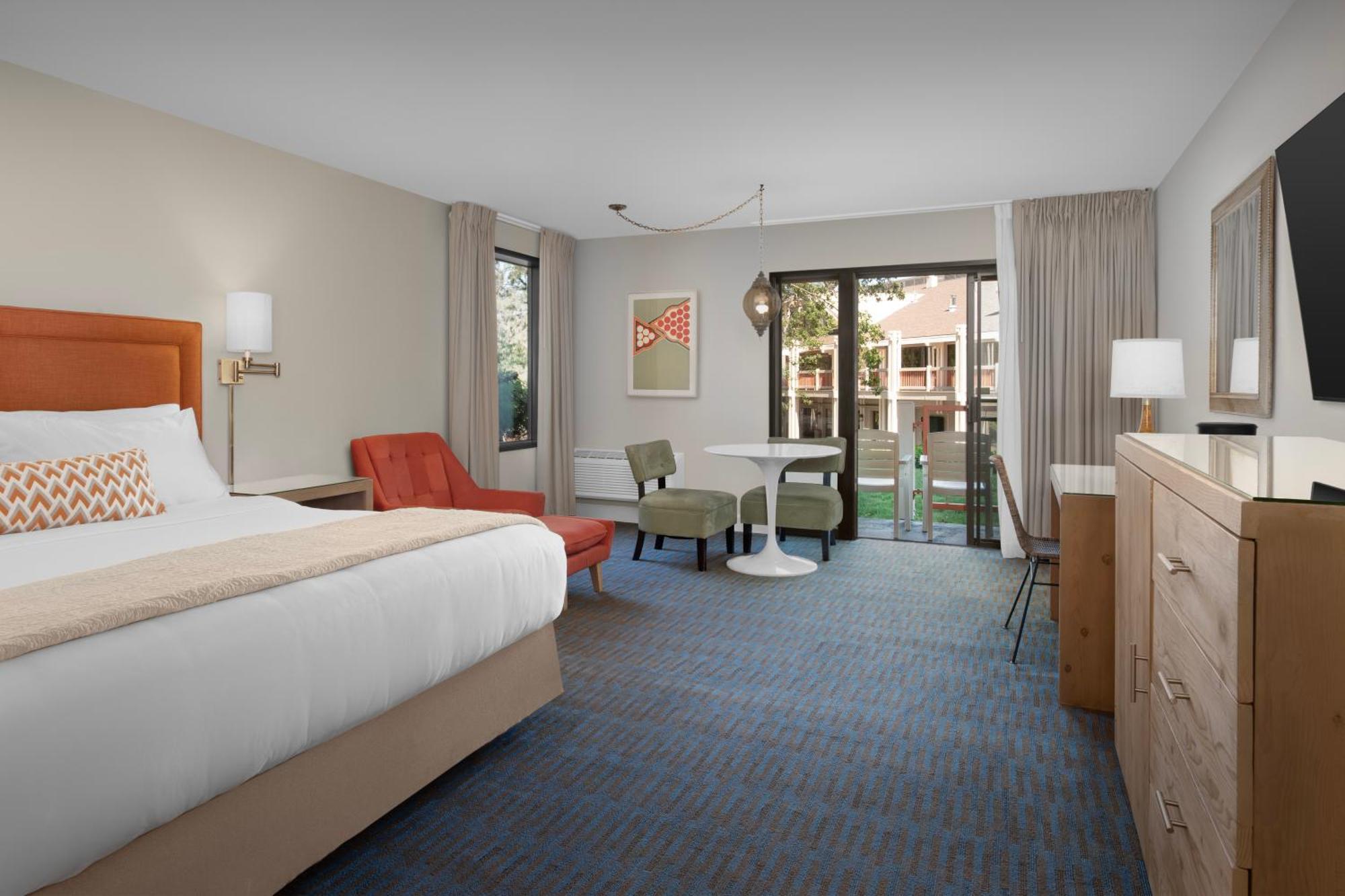 Superior King Room,1609723143:JPEG