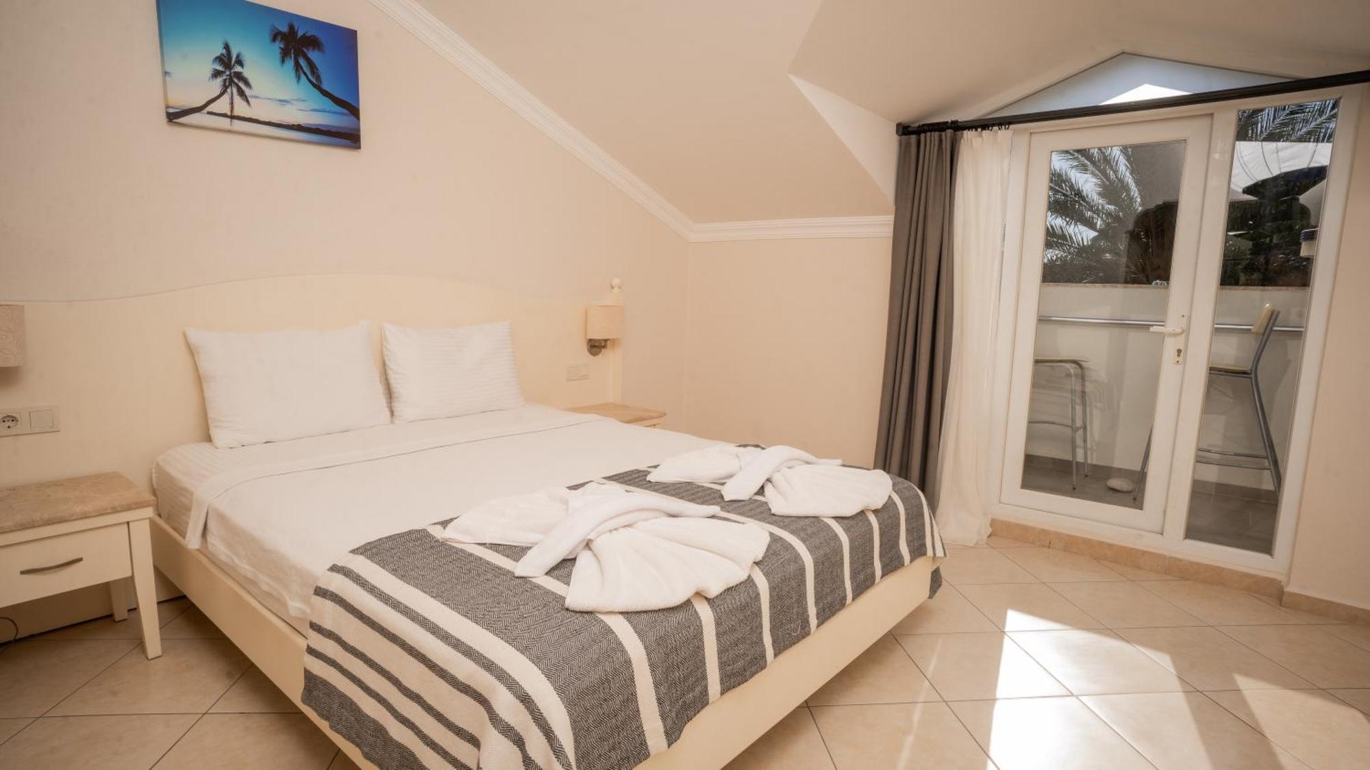 Standard Double Room,1609724286:JPEG
