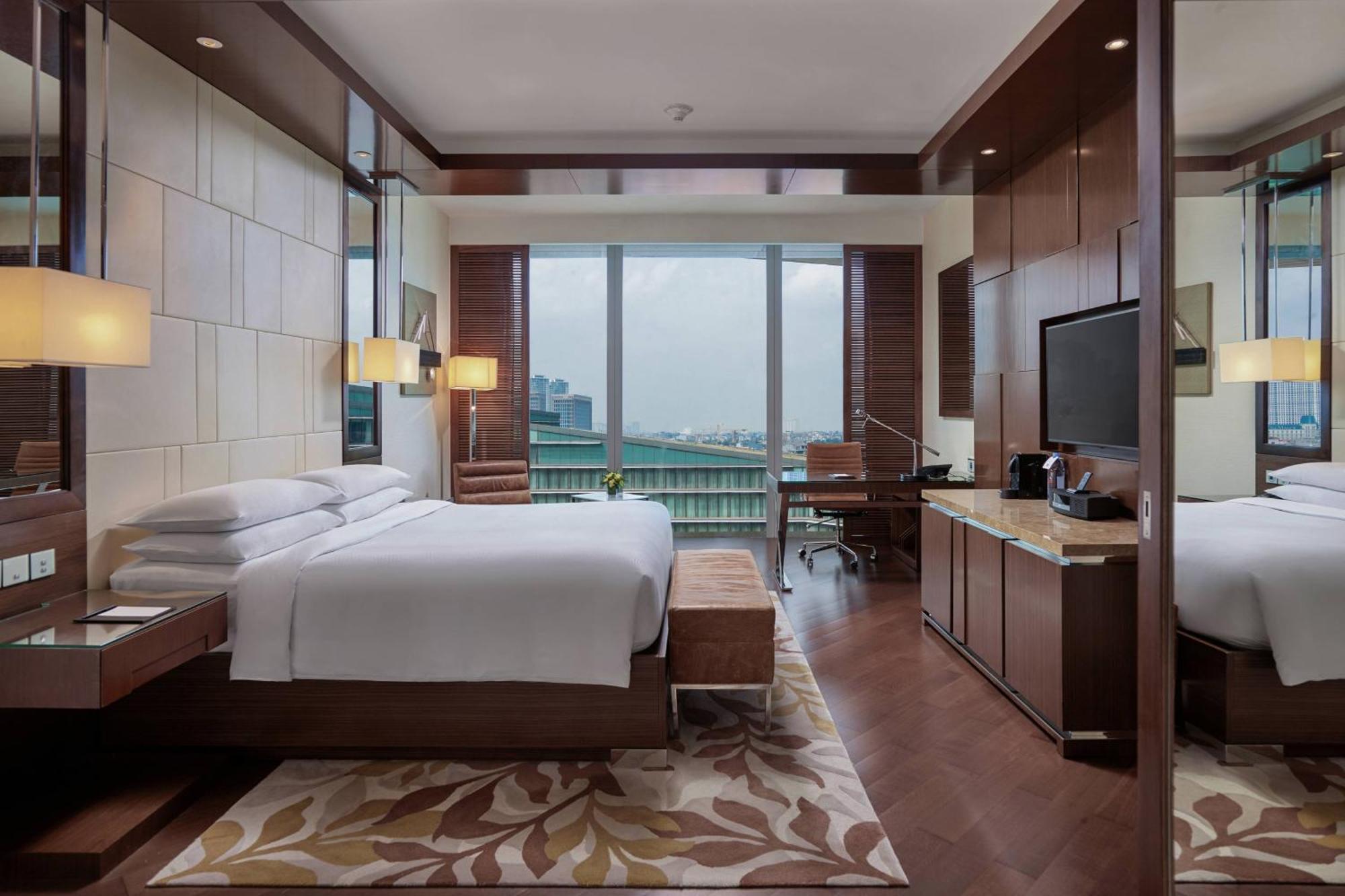Executive King Room Executive lounge access 1 King,1550233540:JPEG