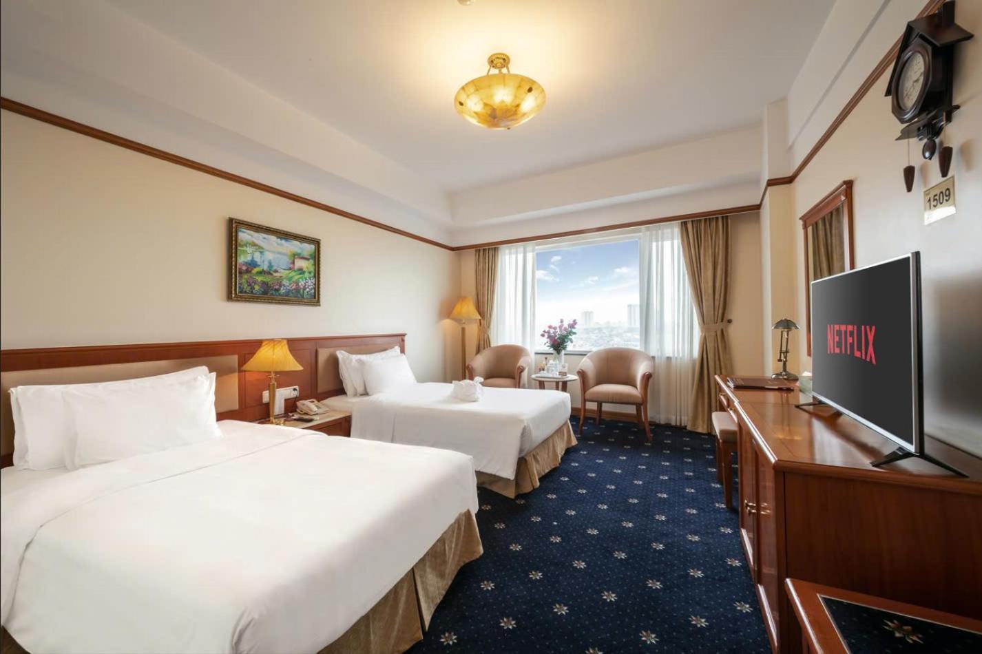 Deluxe Twin Room