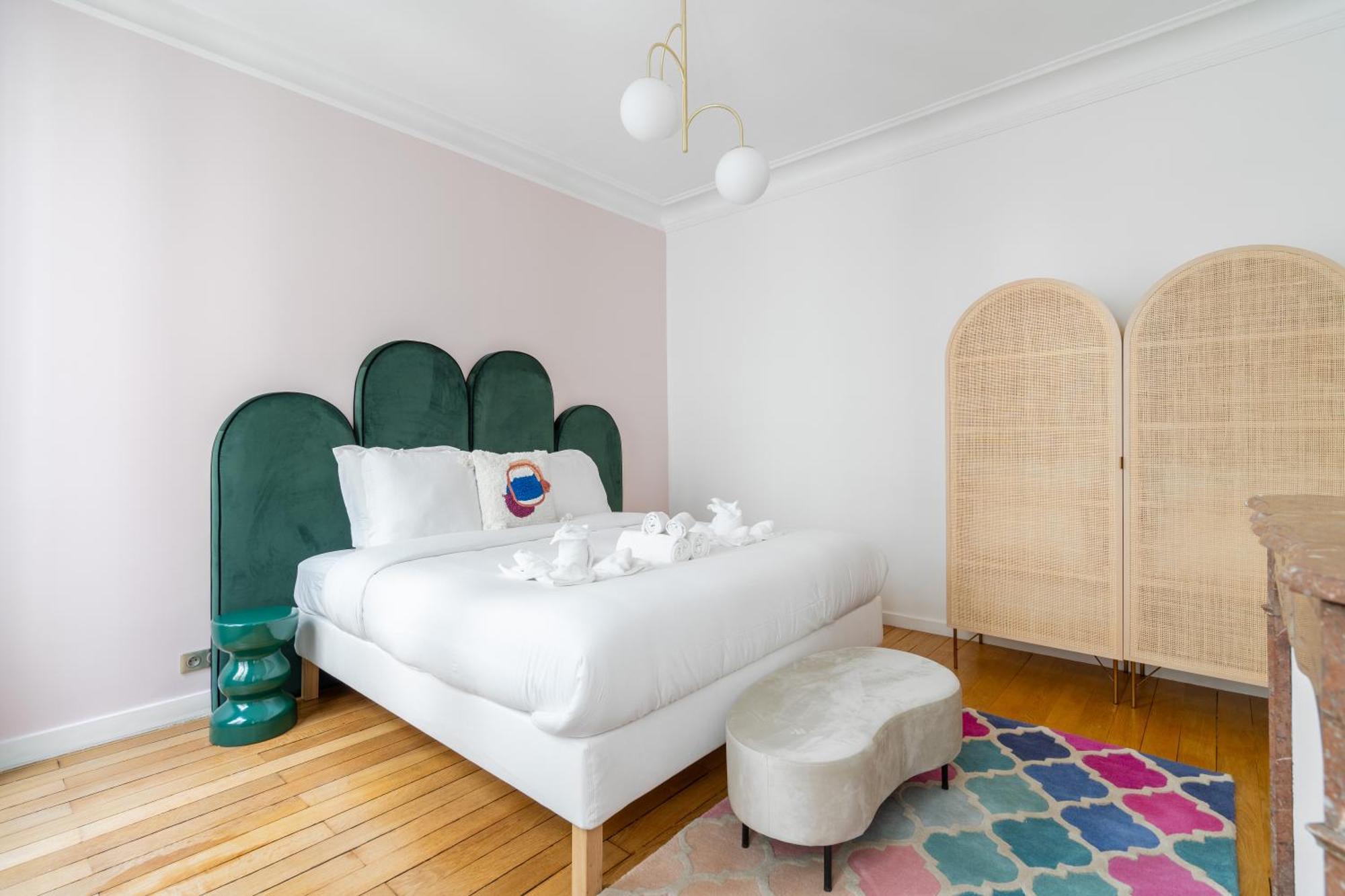 One-Bedroom Apartment,1610217815:JPEG