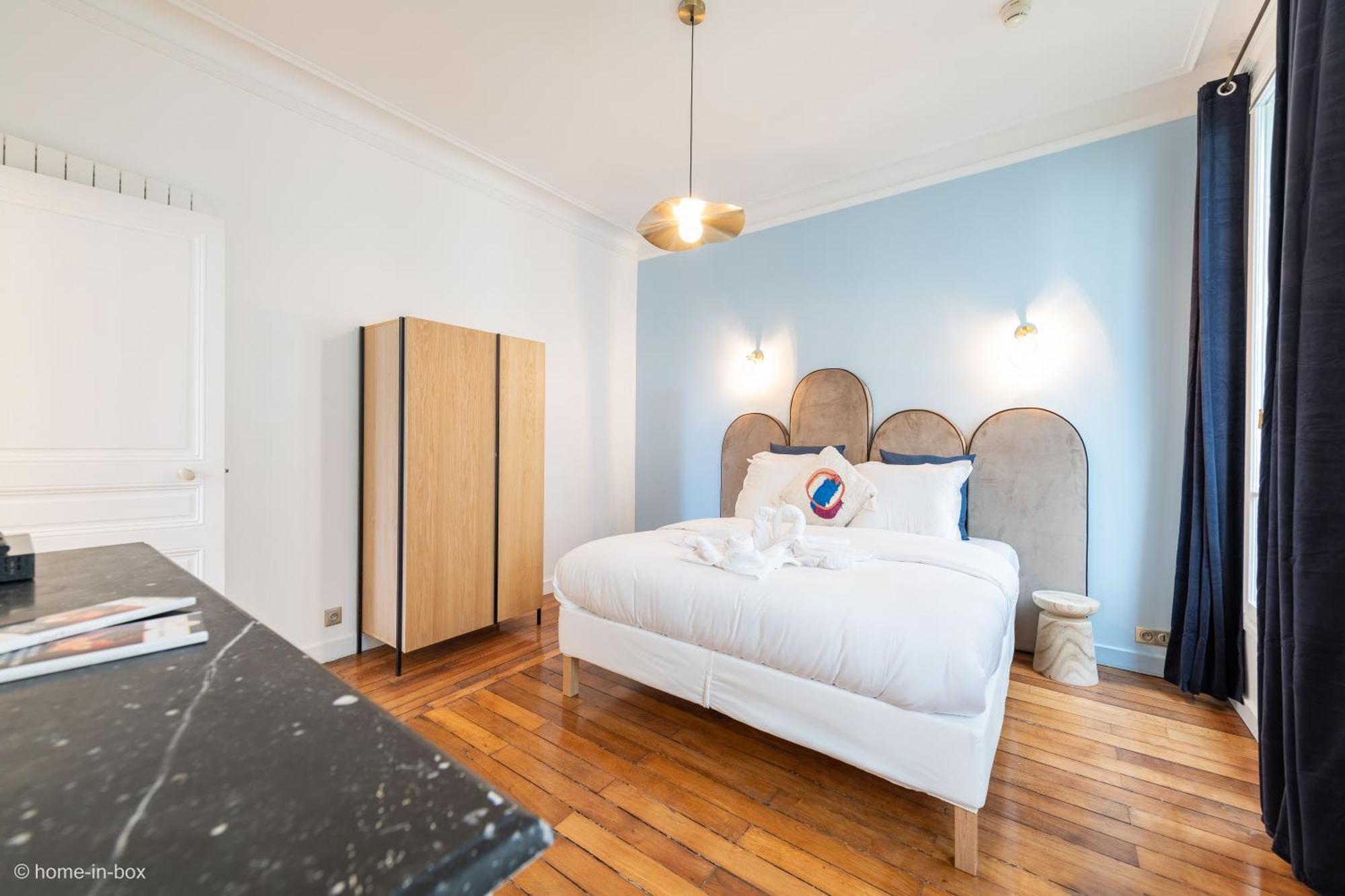 One-Bedroom Apartment Non-Smoking