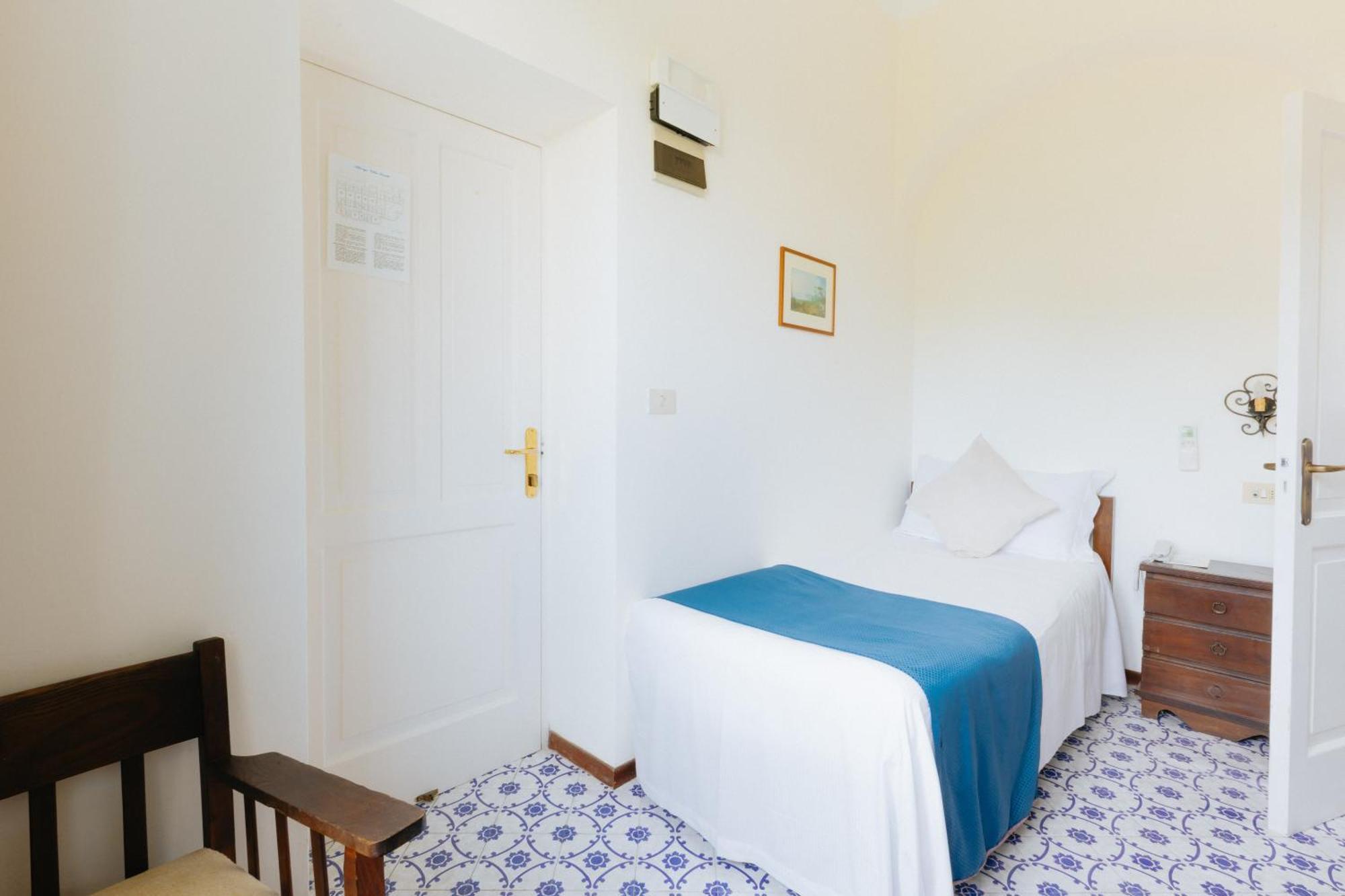 Habitación Individual con vistas al jardín