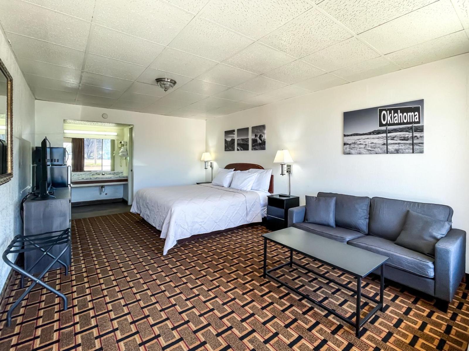 Queen Room