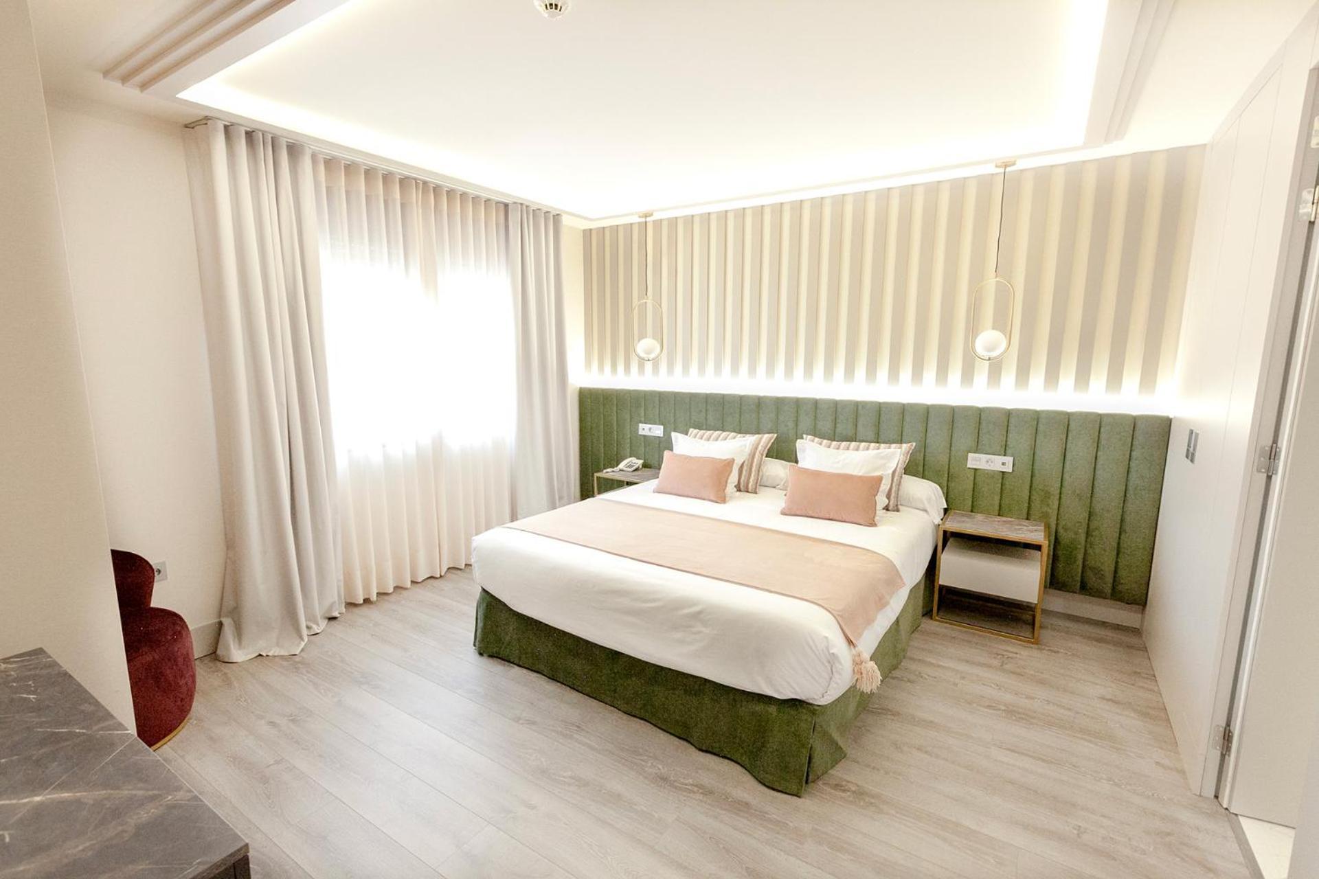 Suite with City View