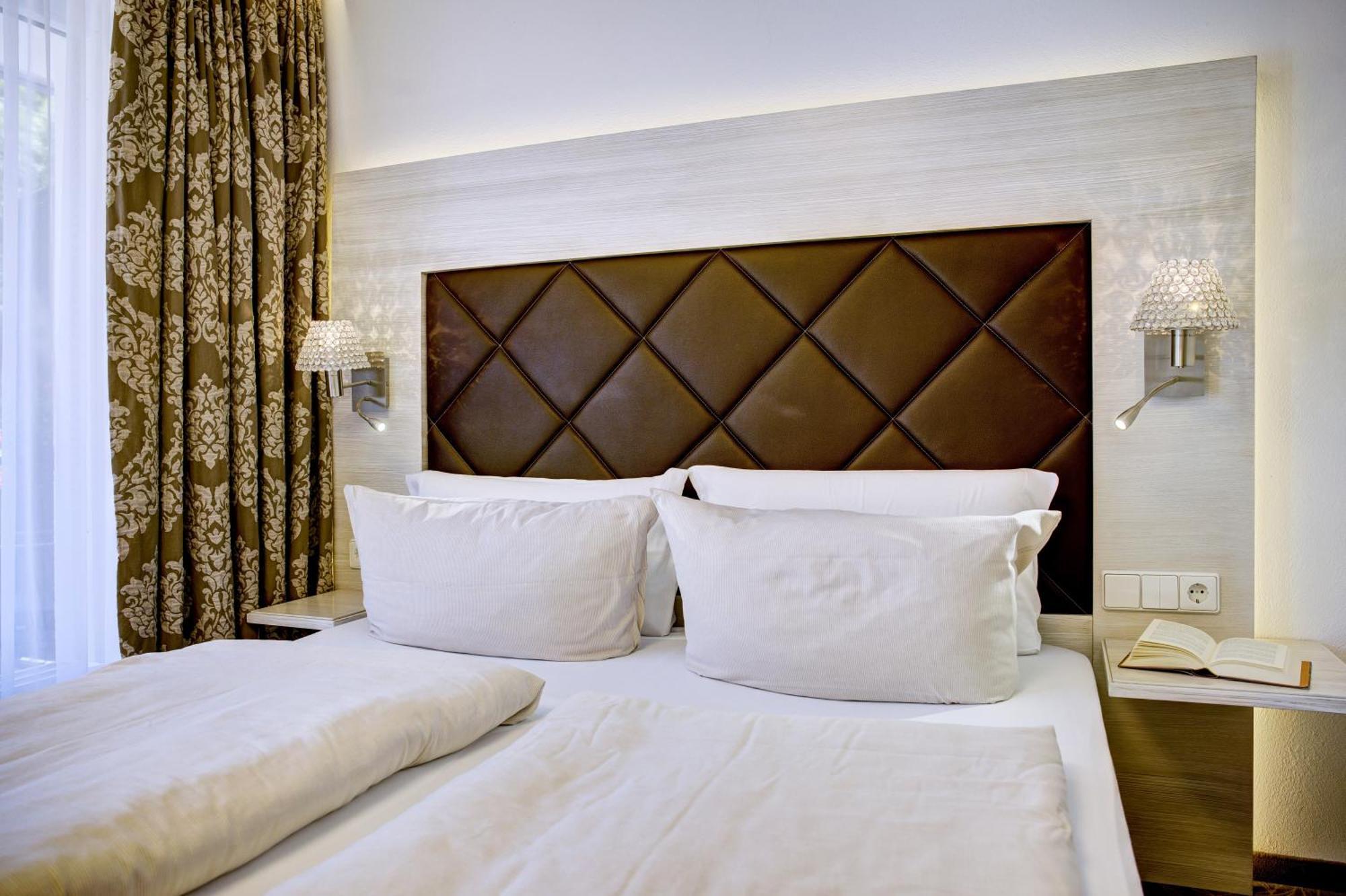 Riverside Double Room Classic