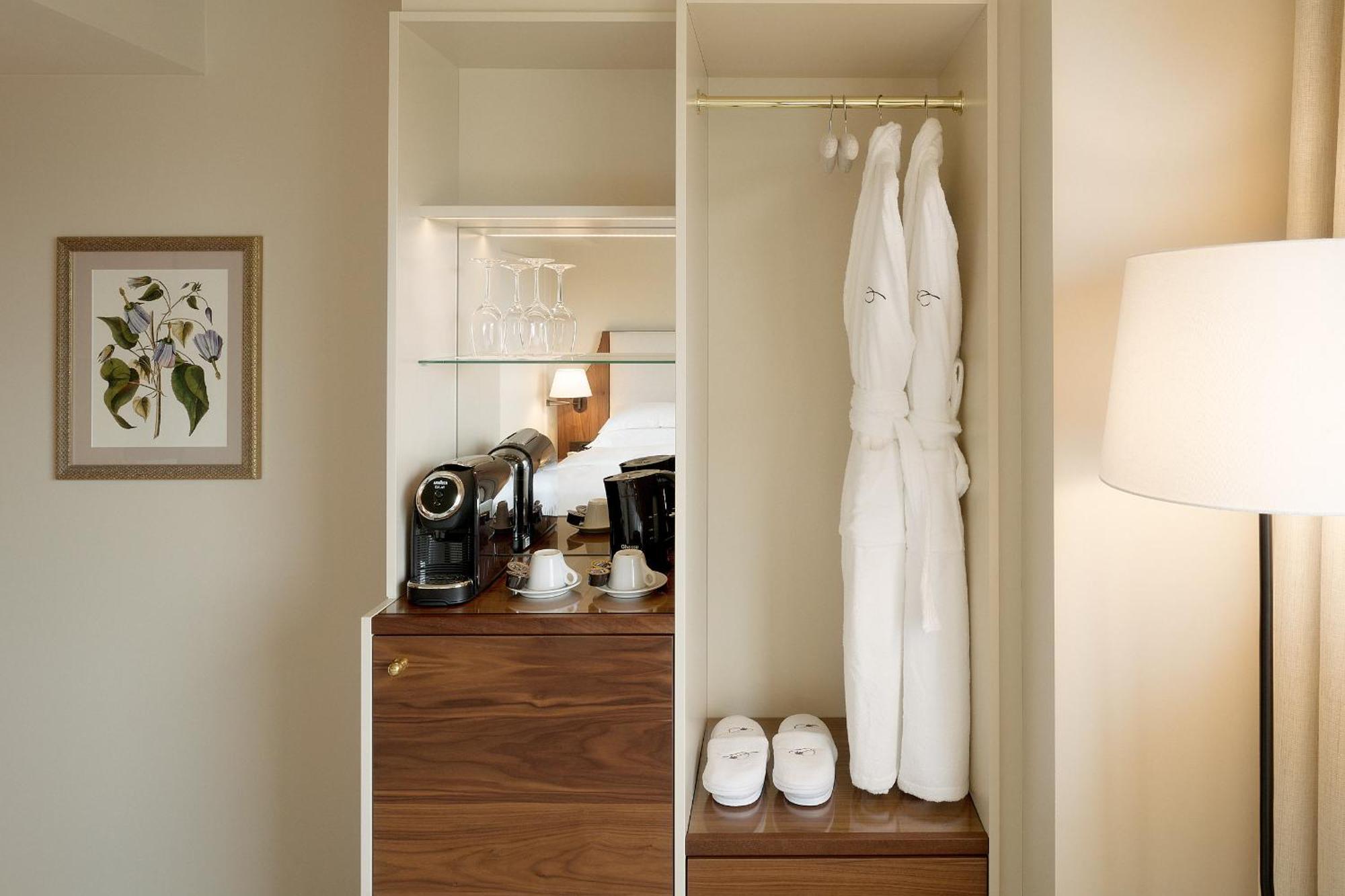 Standard Quiet Room without Window,1611053868:JPEG