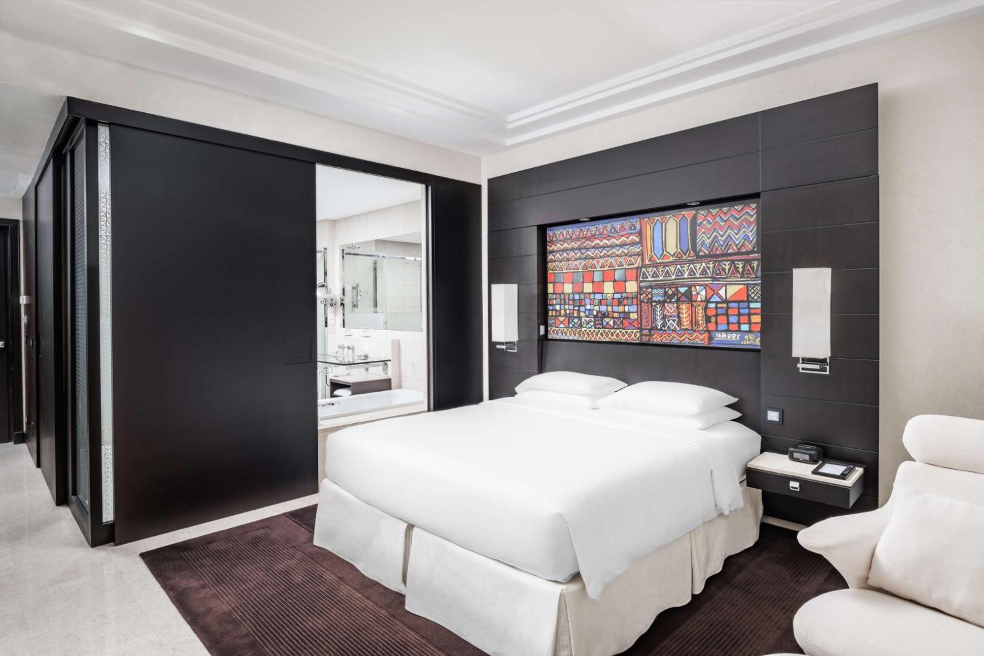 Kamer met Kingsize Bed en Uitzicht op Zee