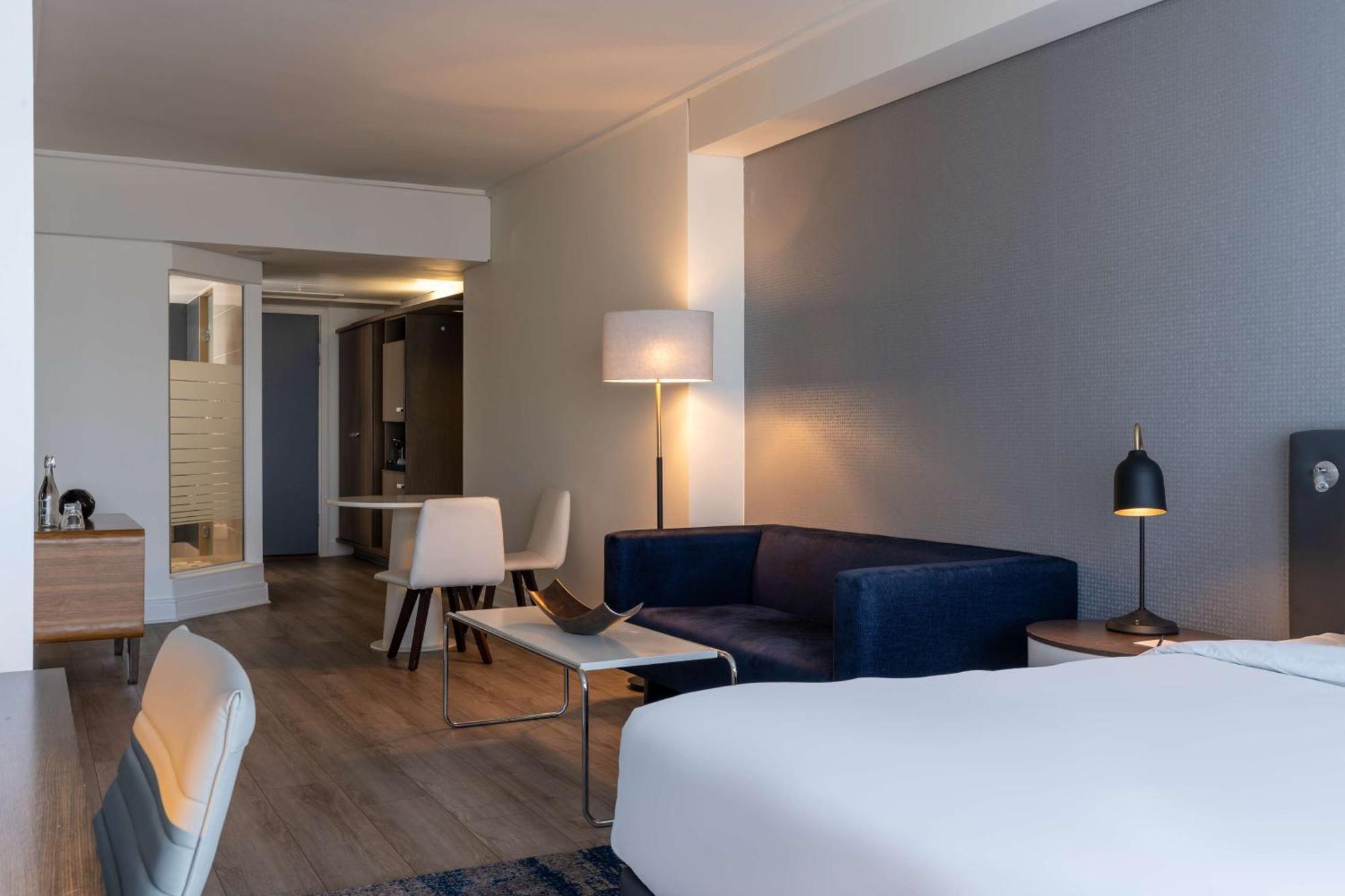Junior Suite - Lounge Access