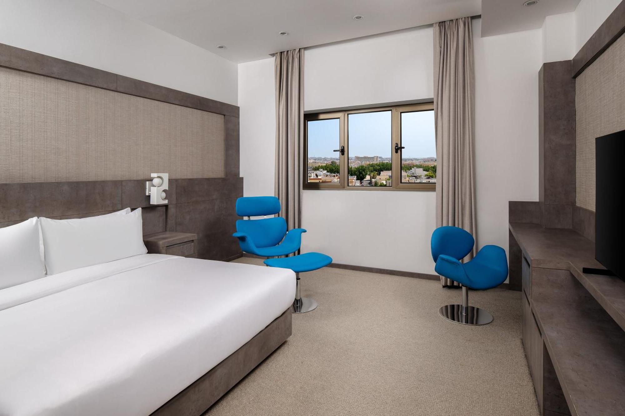 Deluxe King Room