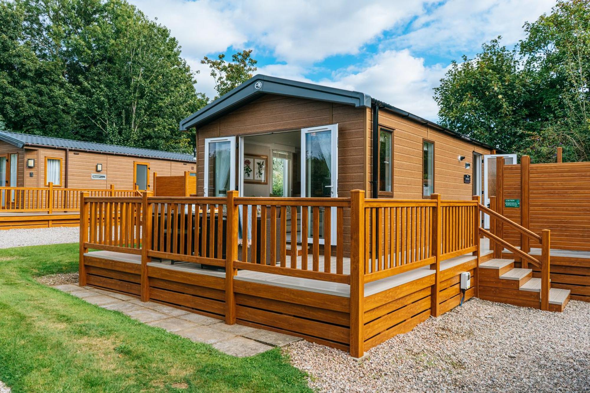 Two Bedroom Deluxe Junior Lodge with Hot Tub