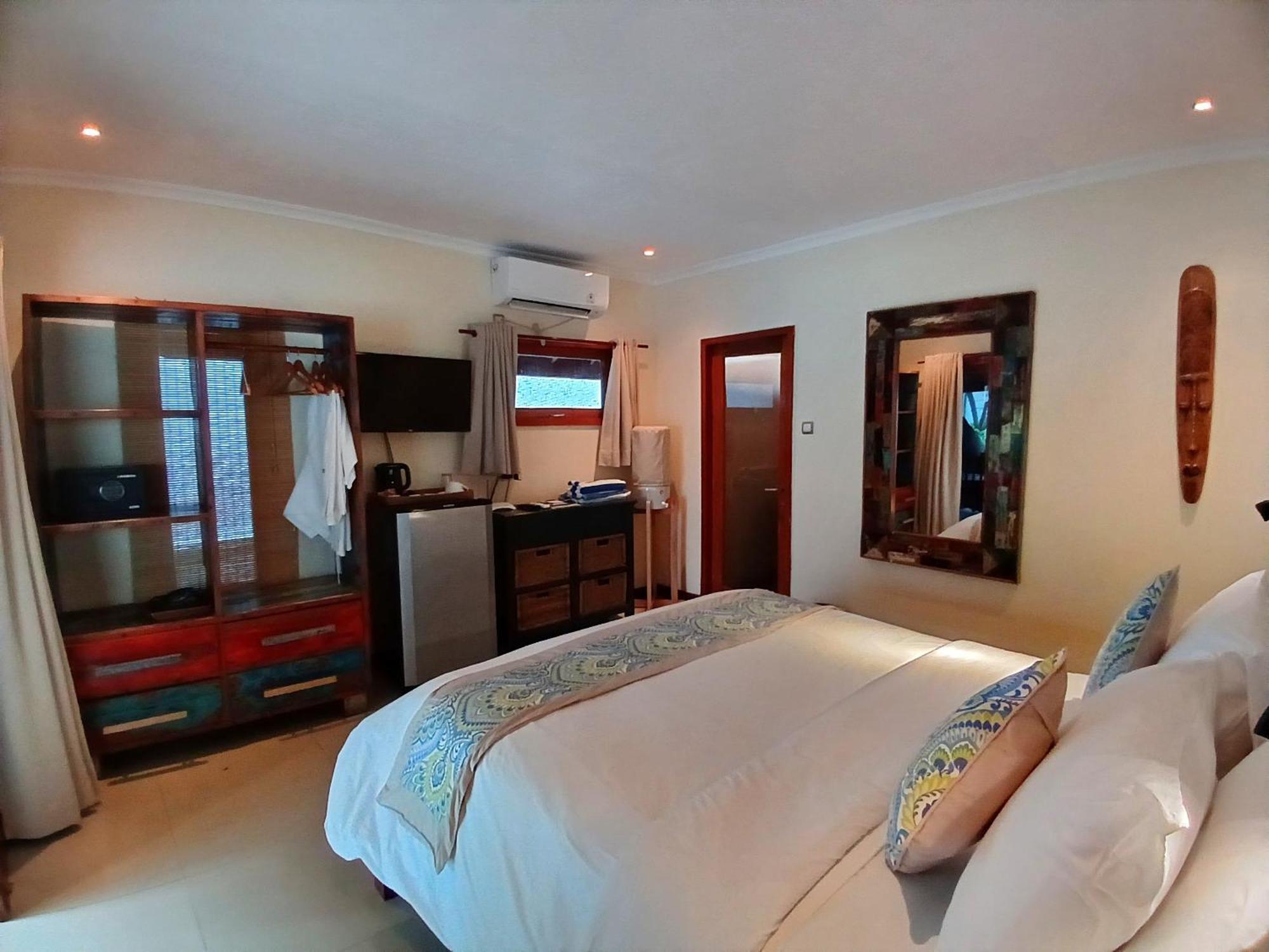 Private Garden Bungalow