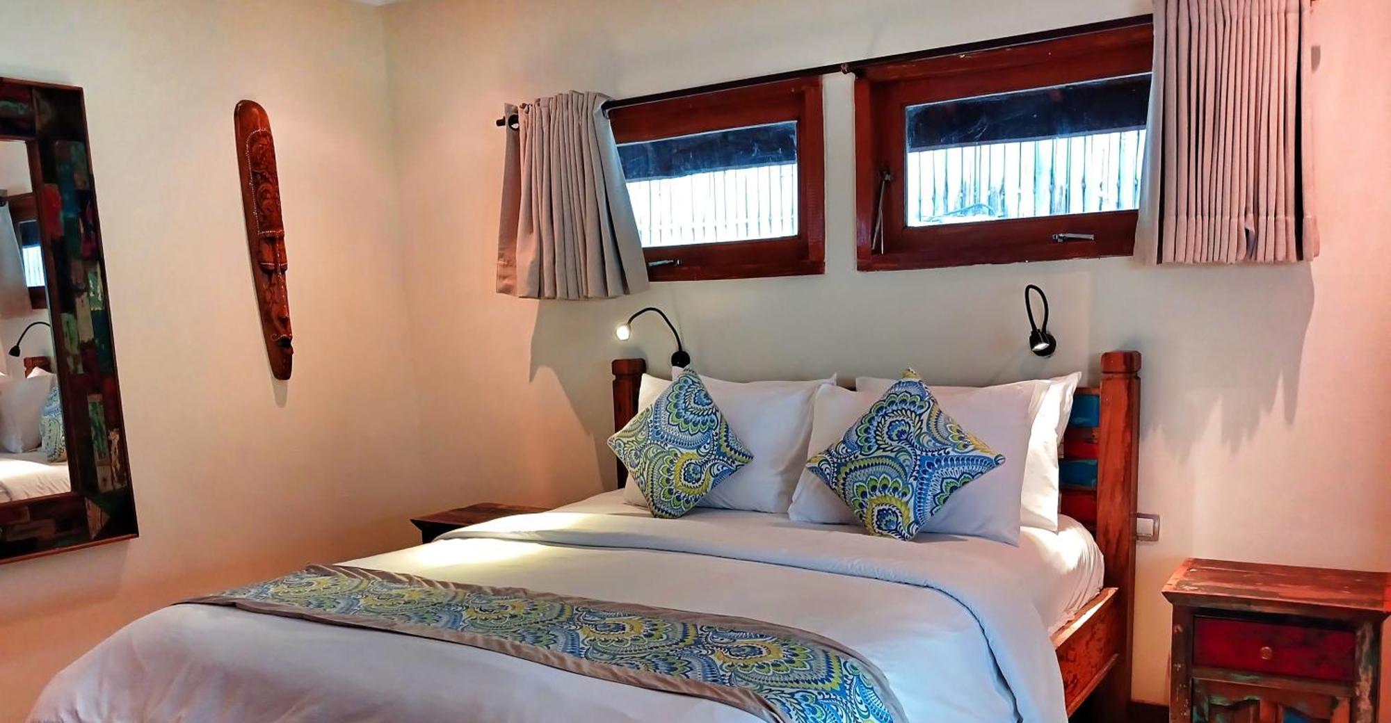 Private Garden Bungalow