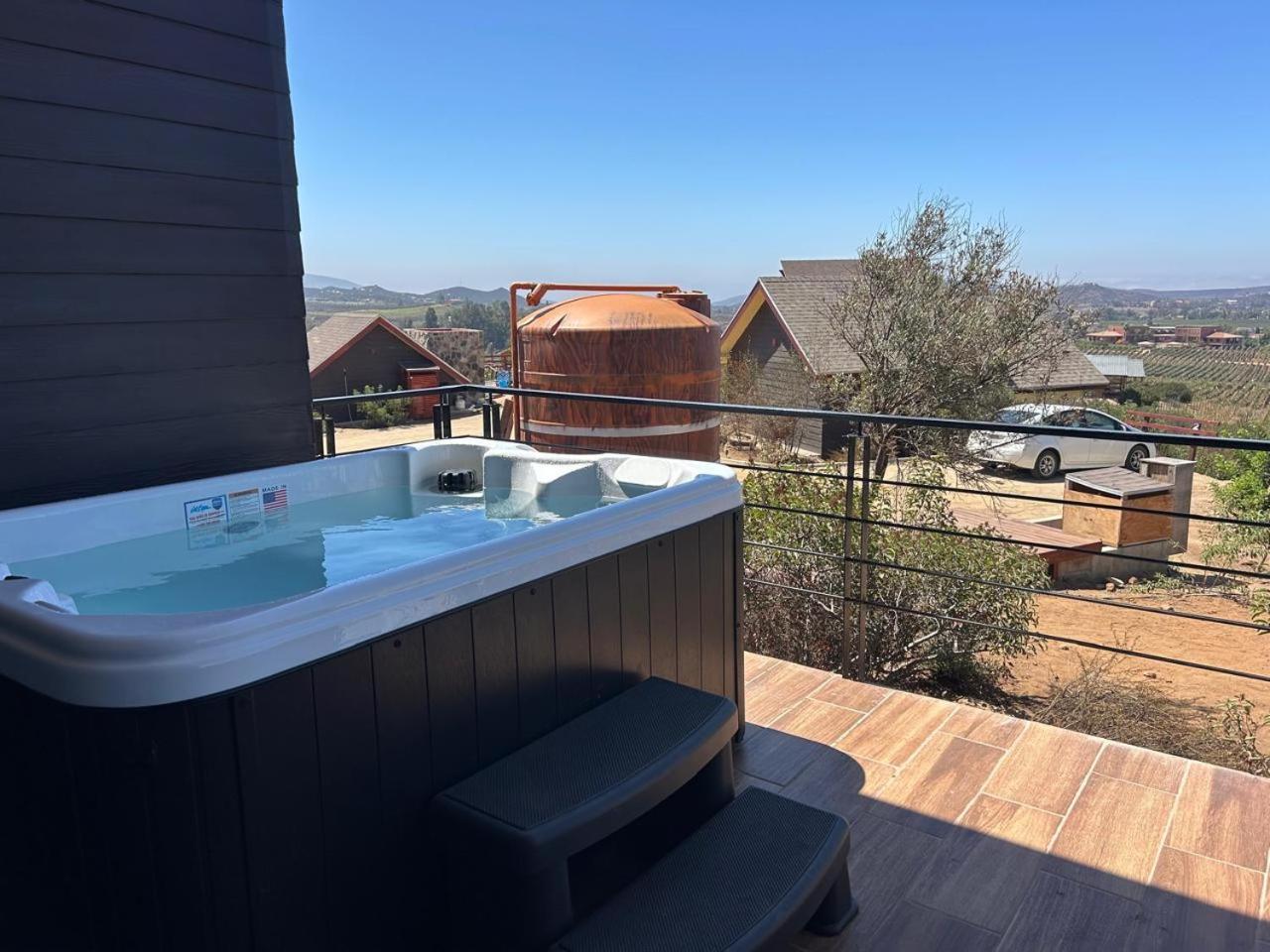Studio with Spa Bath