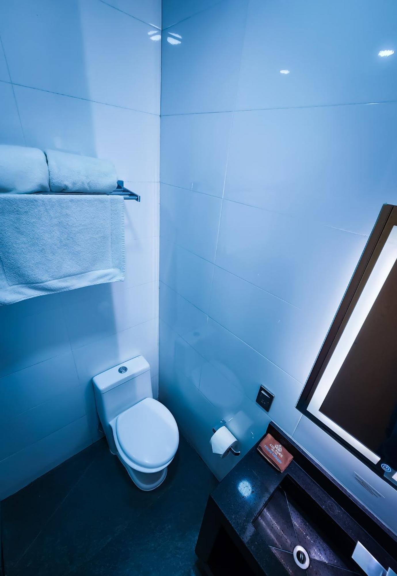 Deluxe Single Room
