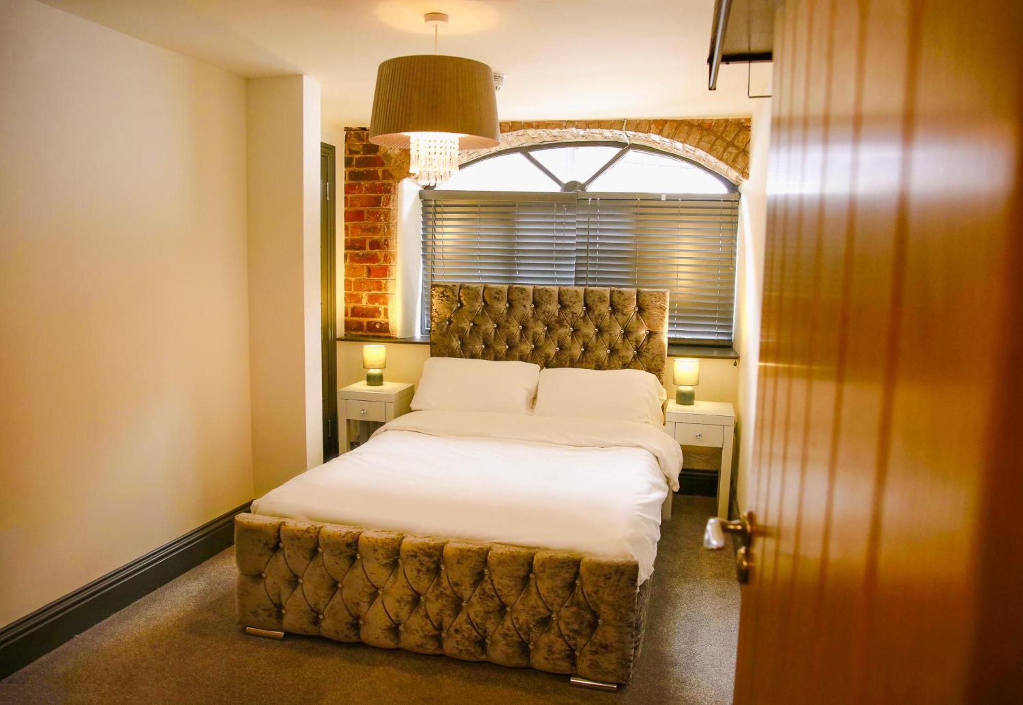 Deluxe Double Room,1611425532:JPEG