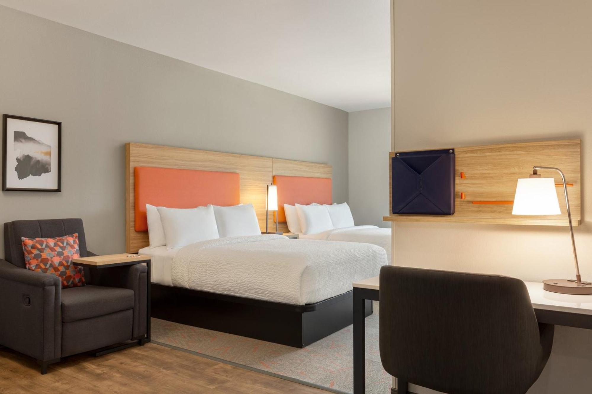 Studio Queen Suite with Two Queen Beds - Communications Accessible
