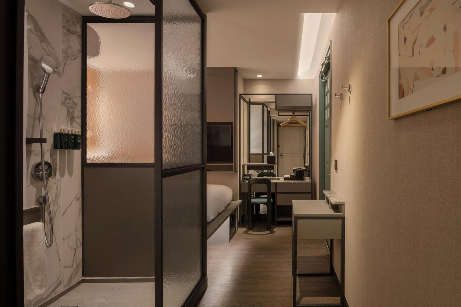 Junior Suite,1612540179:JPEG