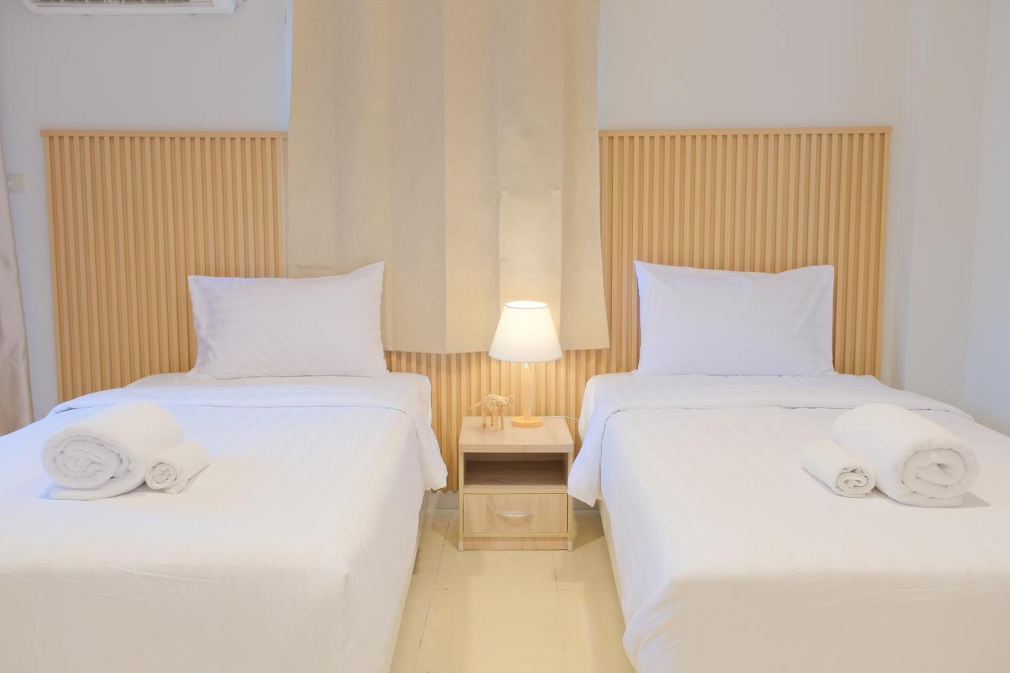 Twin Room Balcony,1612870257:JPEG