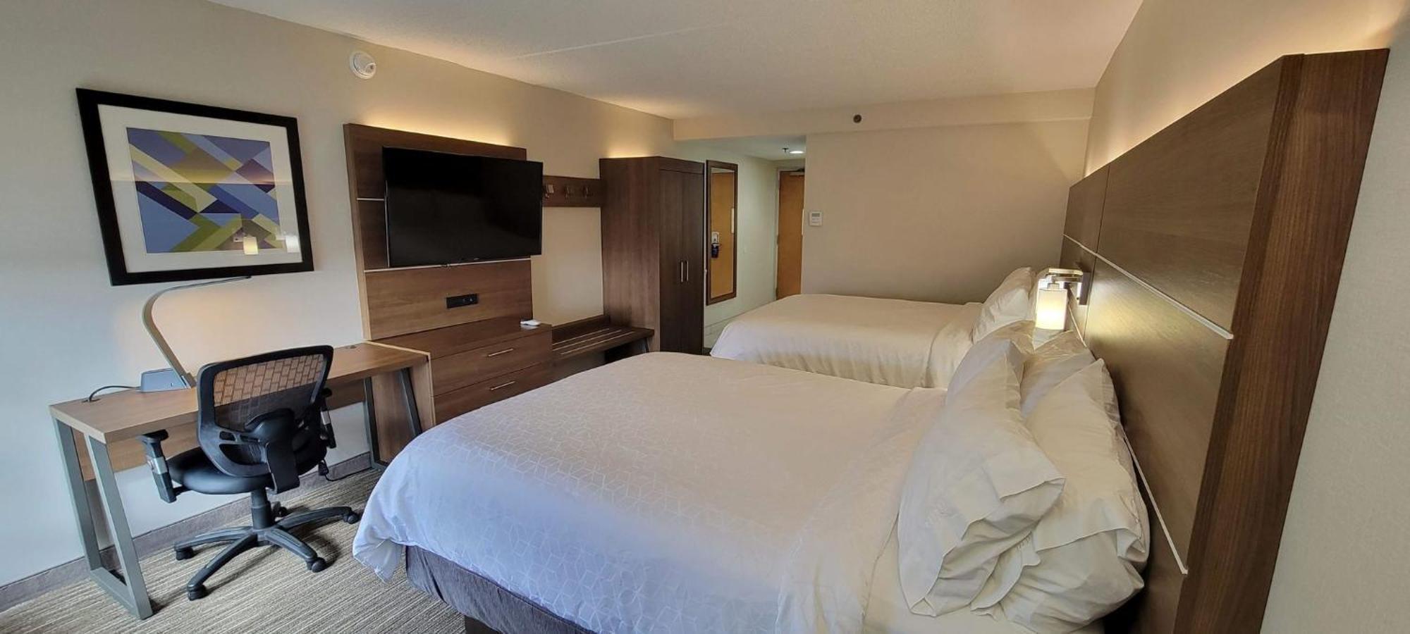 Standard Queen Room with Two Queen Beds
