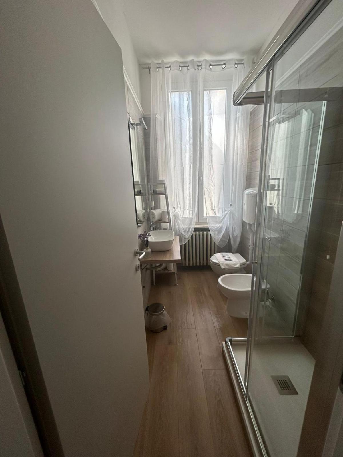 Dreibettzimmer mit eigenem Bad