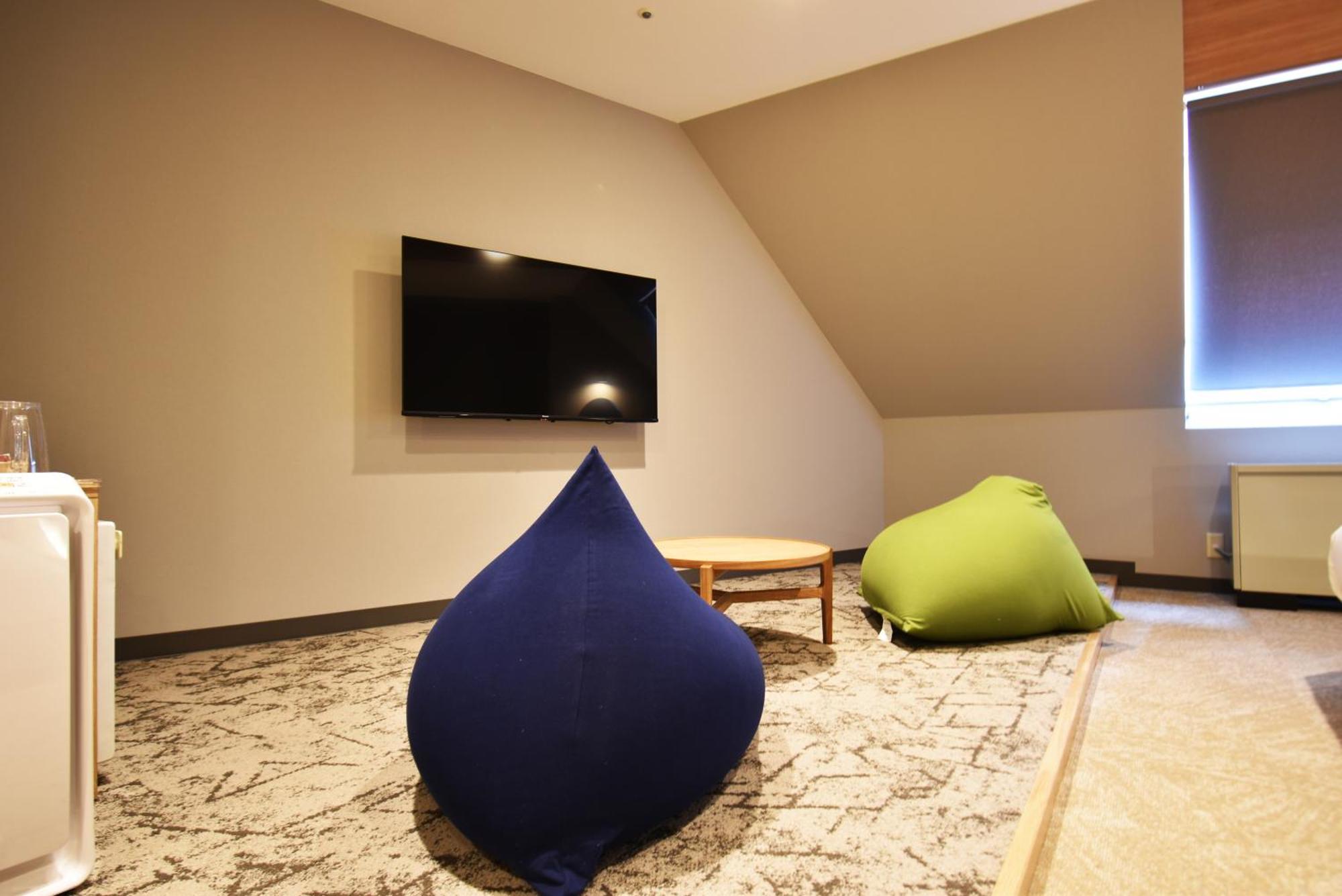Premium Triple Room- Non-Smoking