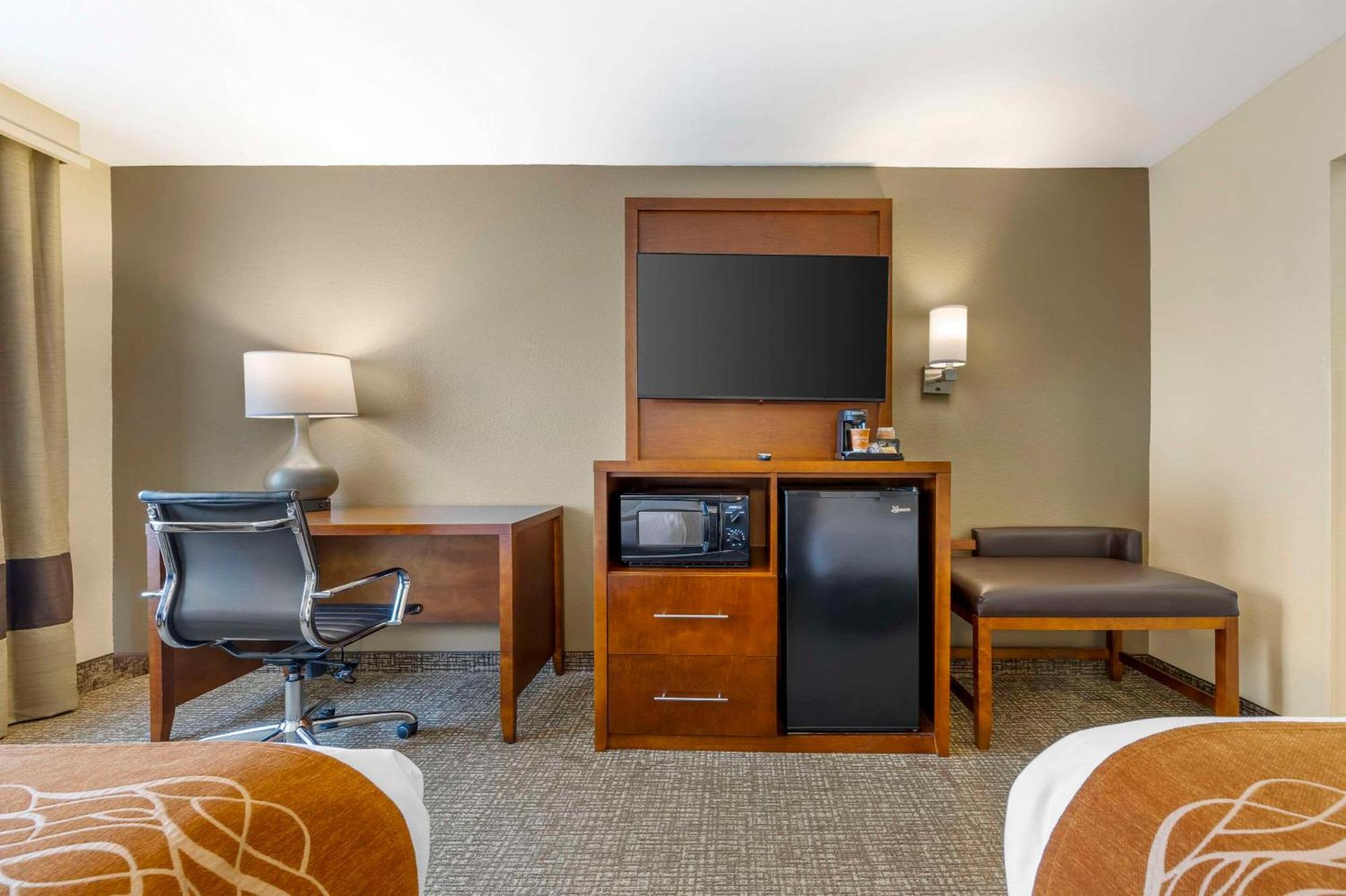 Double Room Two Double Beds