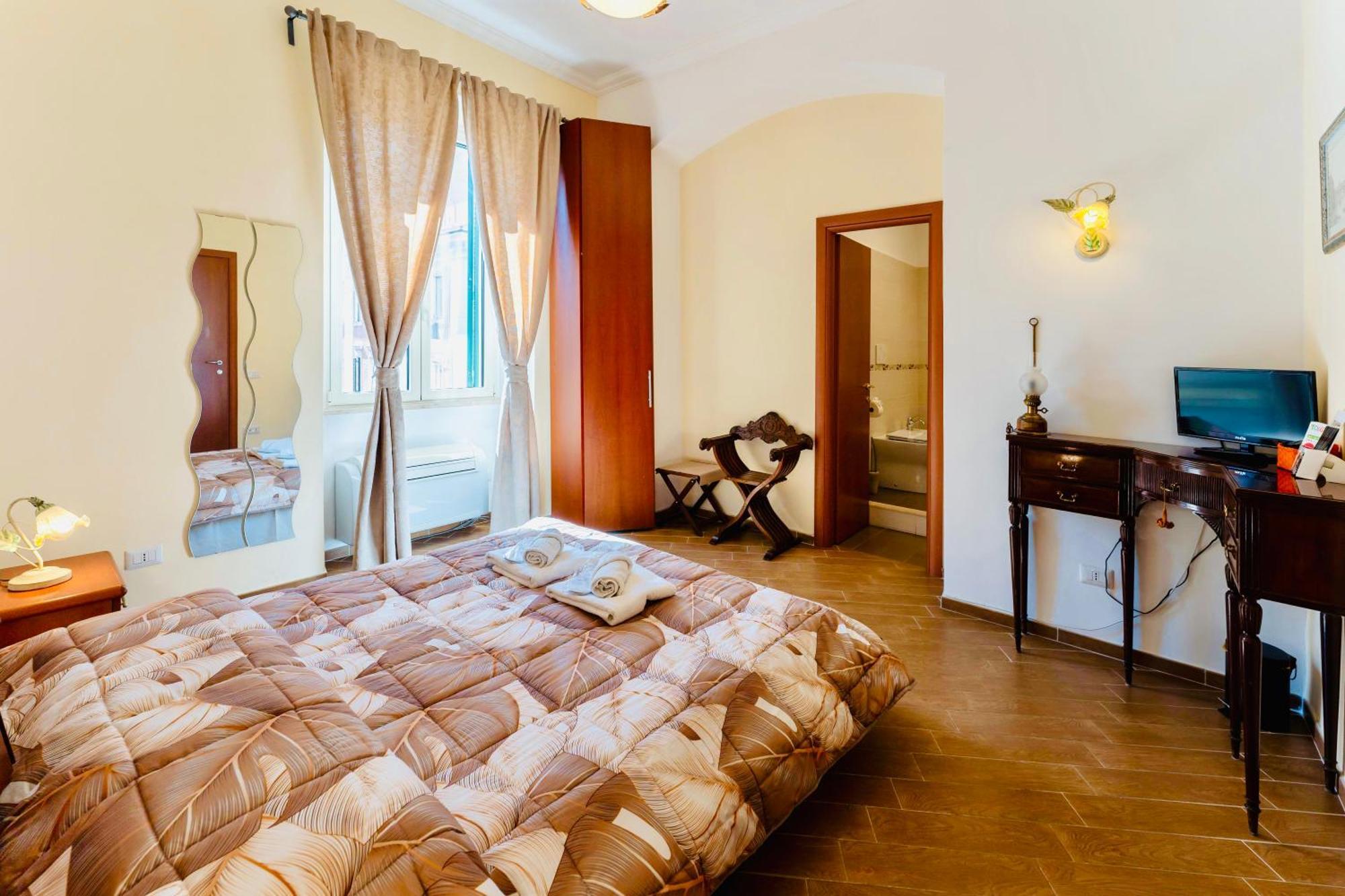 Large Double Room