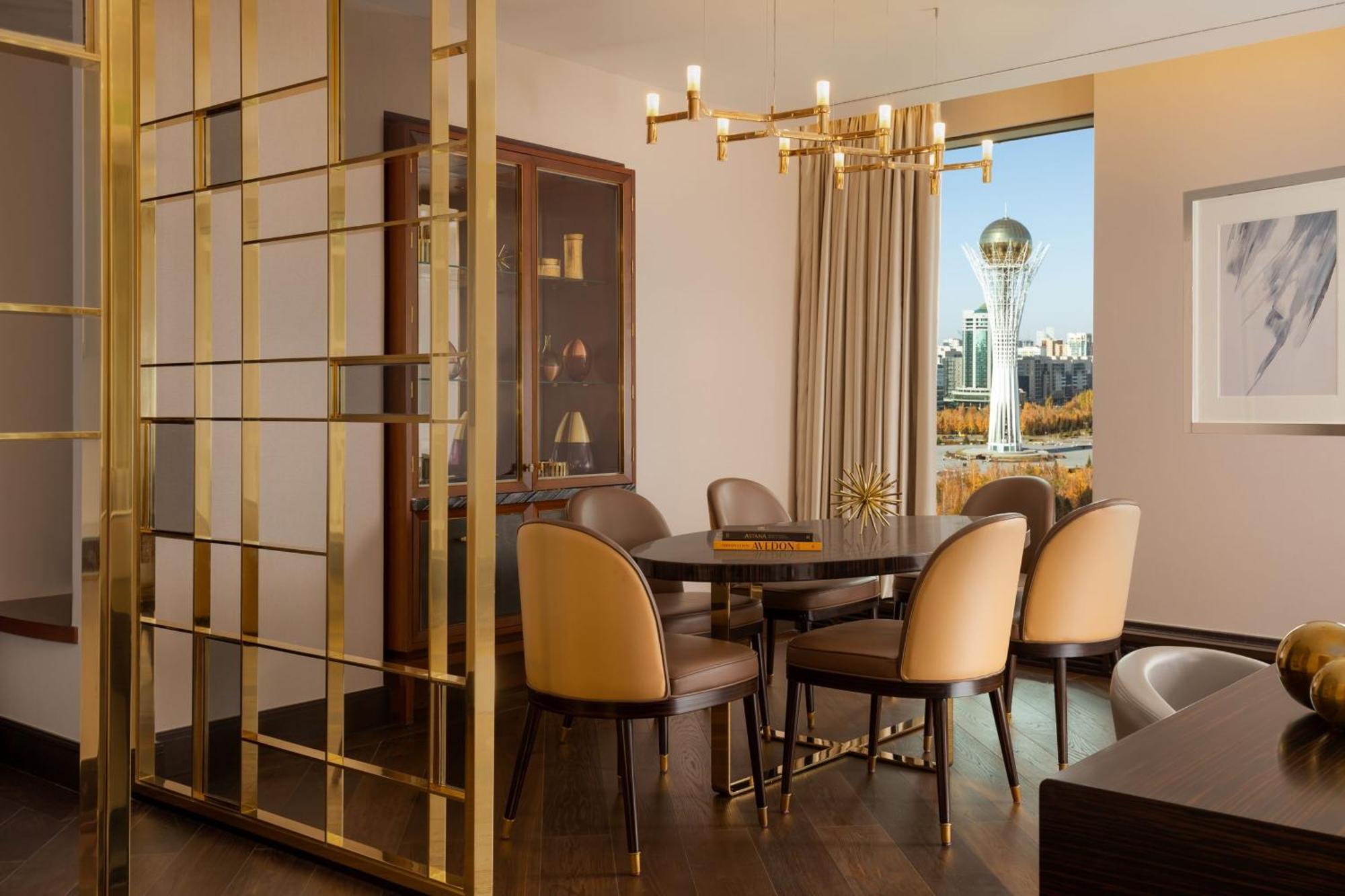 Executive Suite mit Zugang zur Club Lounge, 1 Kingsize-Bett und Stadtblick