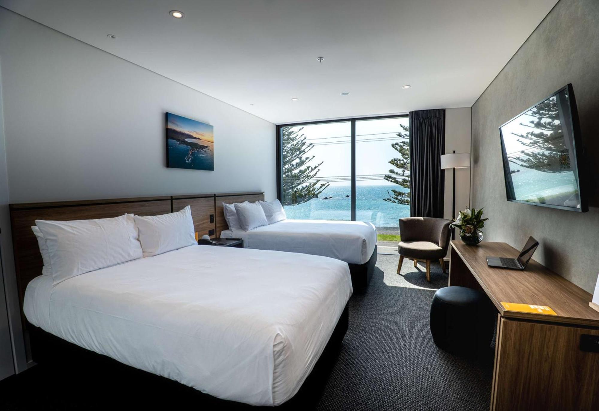 Ocean View Twin