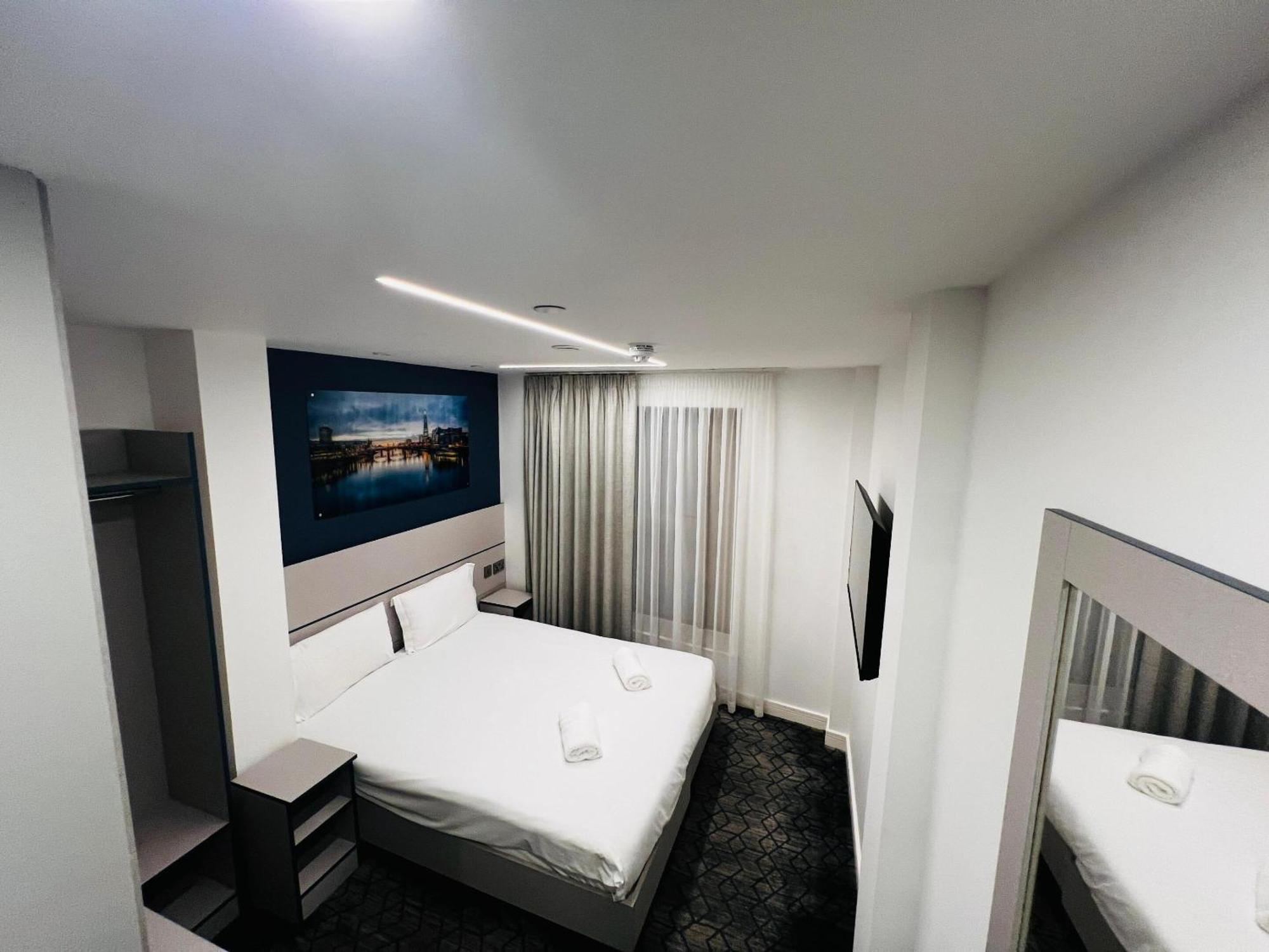 Double or Twin-  Superior- Ensuite with shower