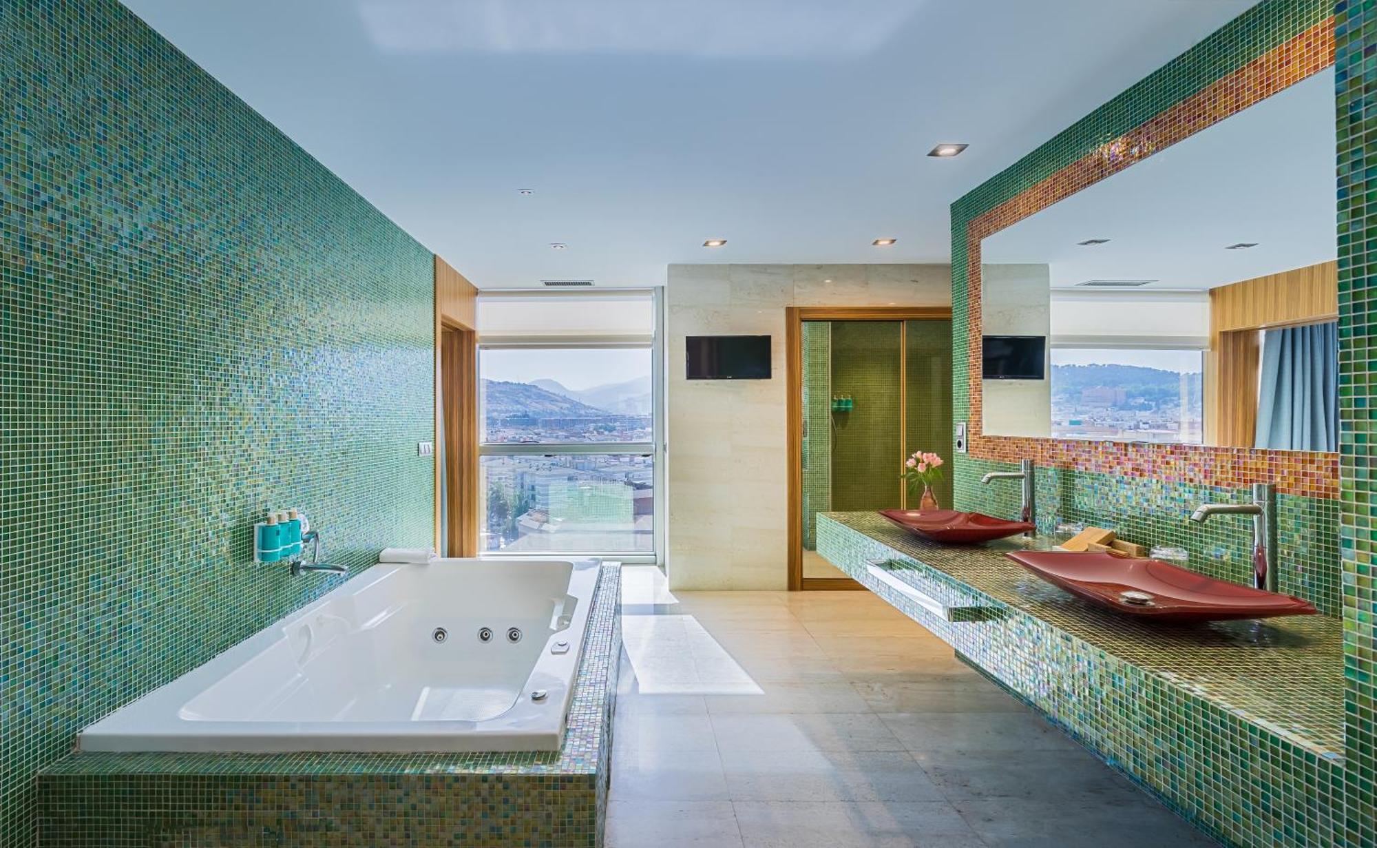 Suite with City View