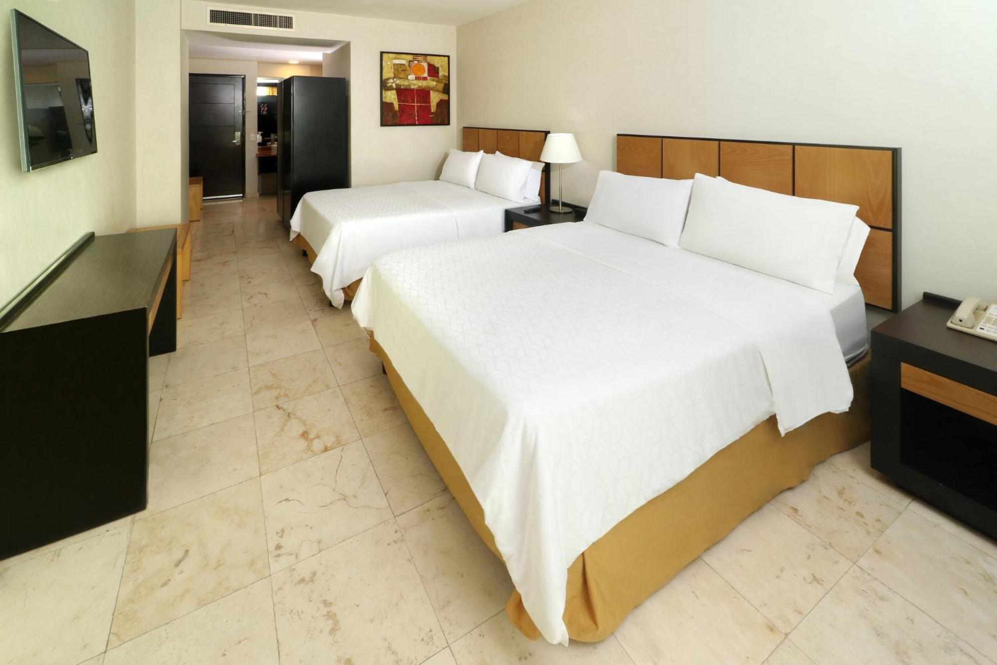 Standard Room with Two Queen Beds