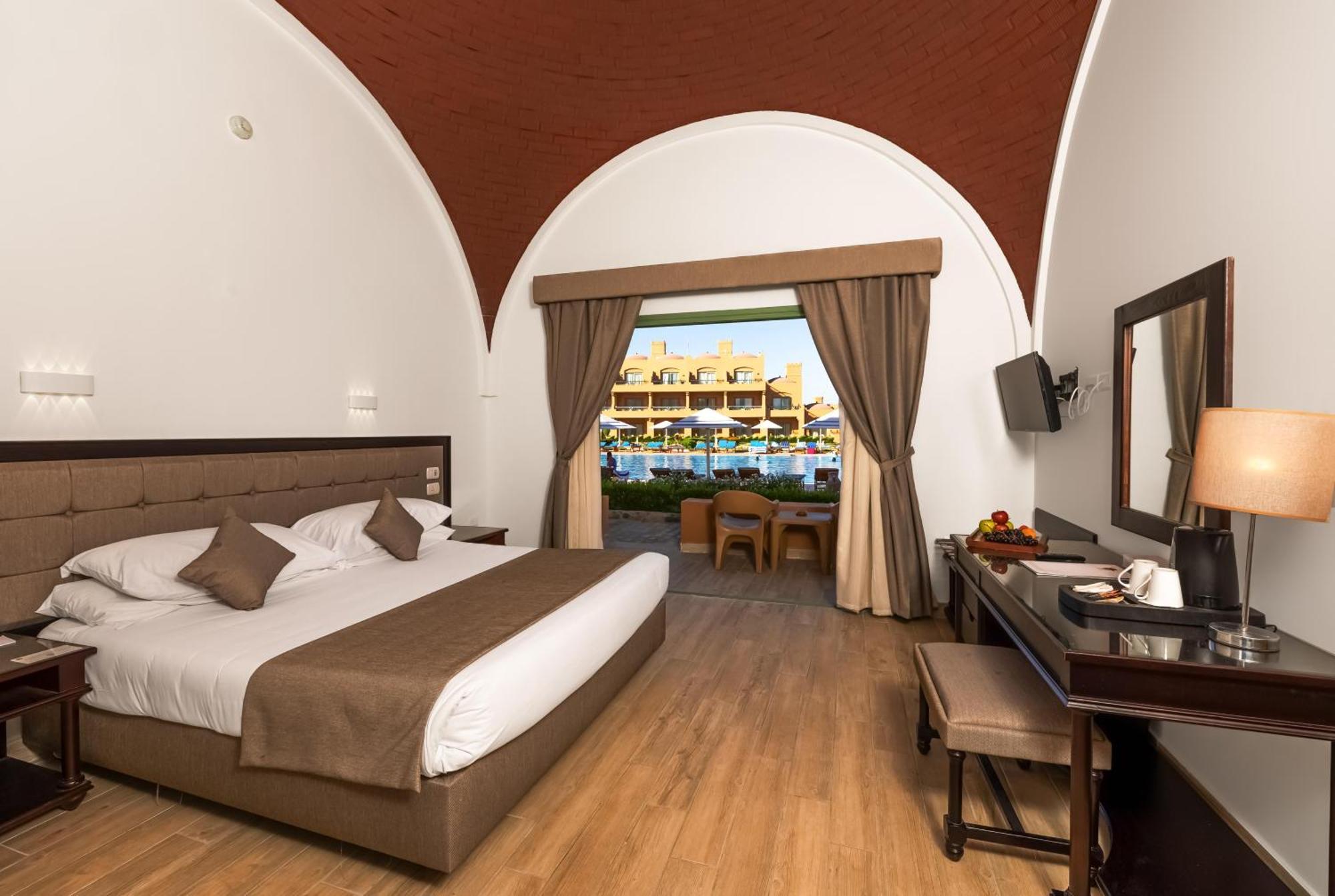 Standard Room with Pool View,1613430712:JPEG