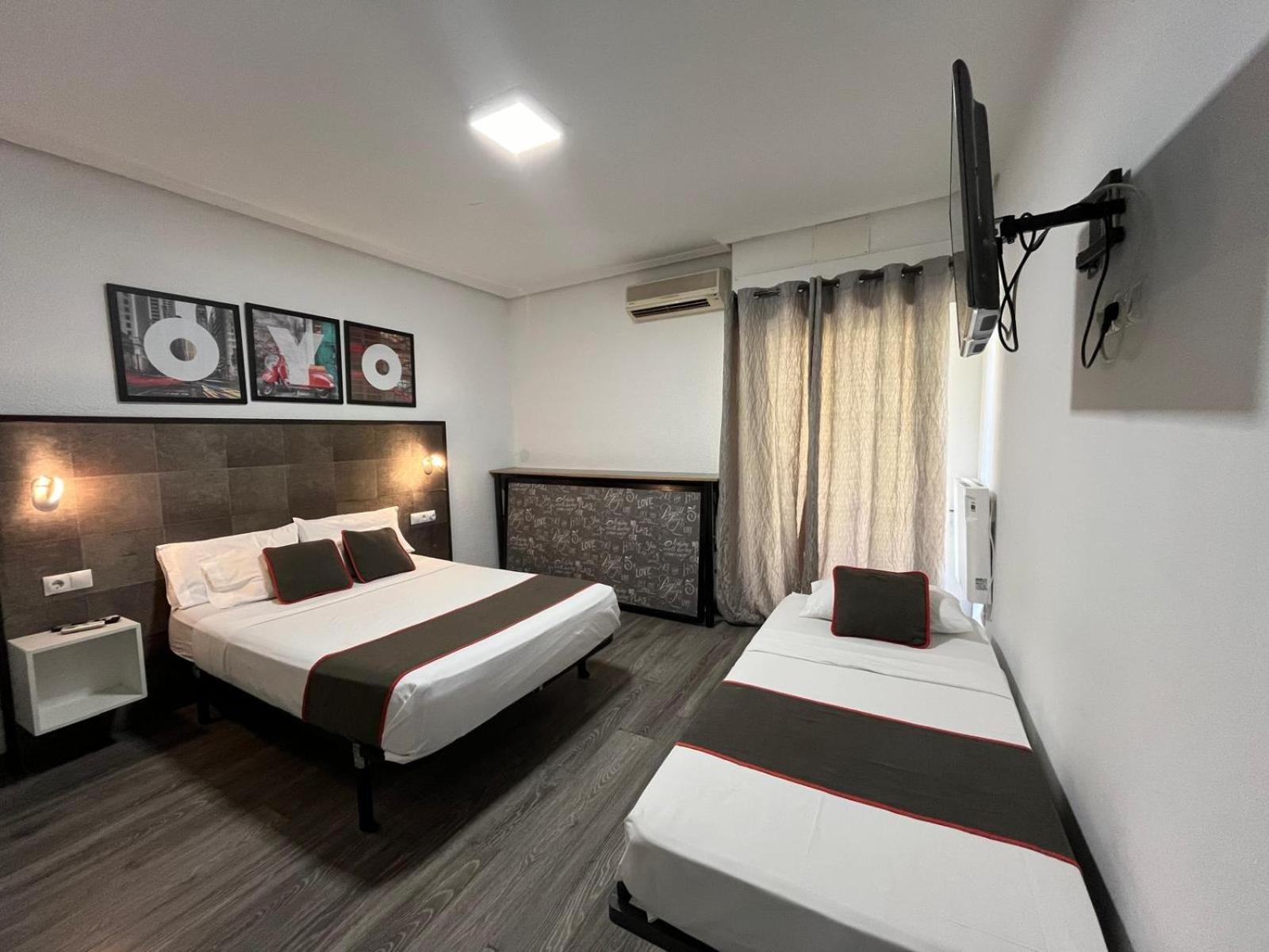 Triple Room