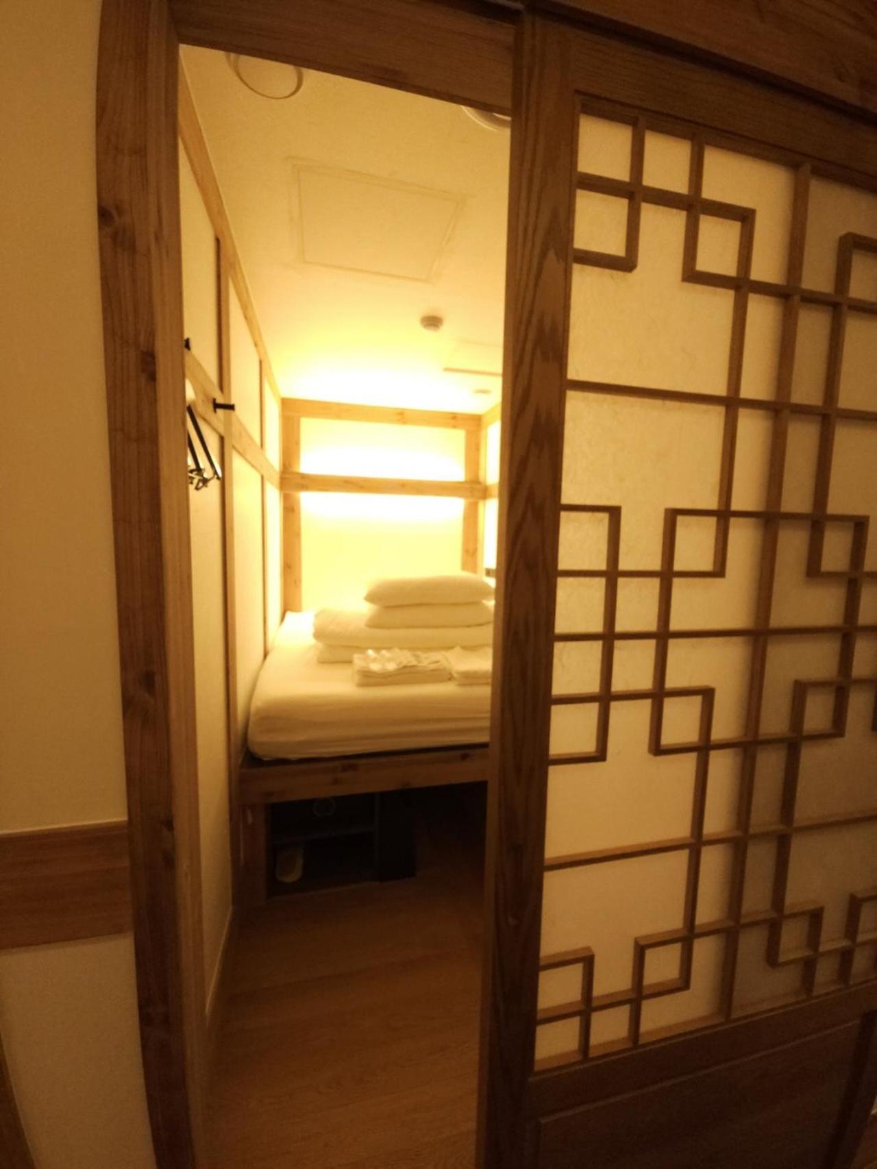 Double Female Shared Room (Female)