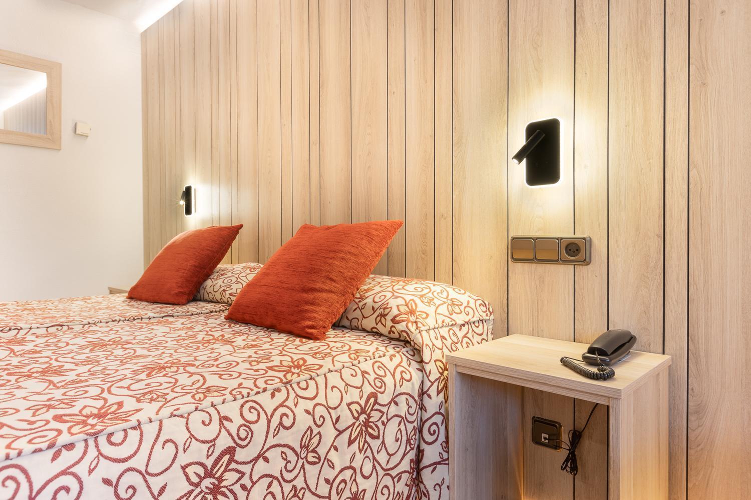 Double or Twin Room Mountain View