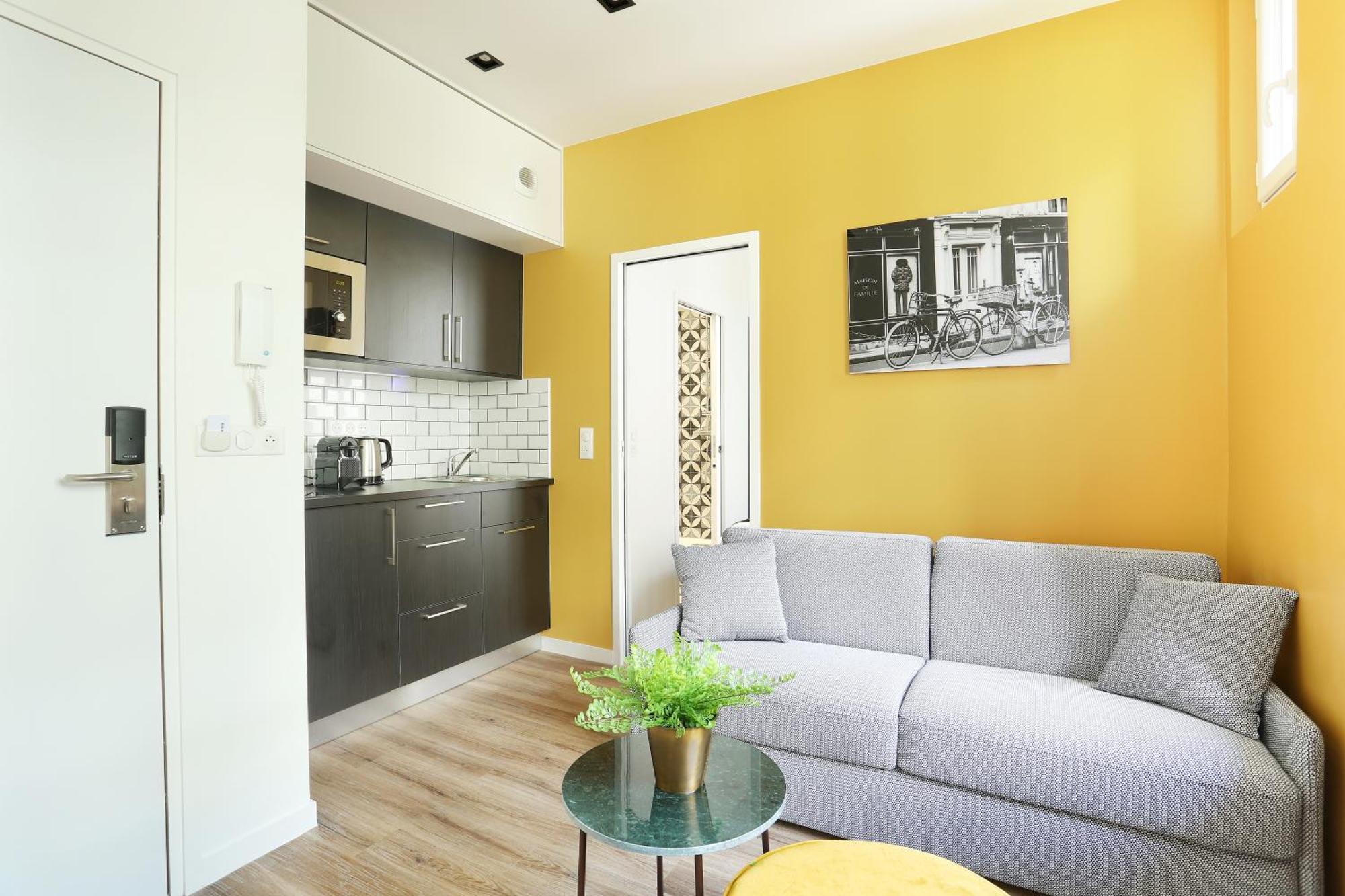 1 Bedroom Apartment Sofa Bed