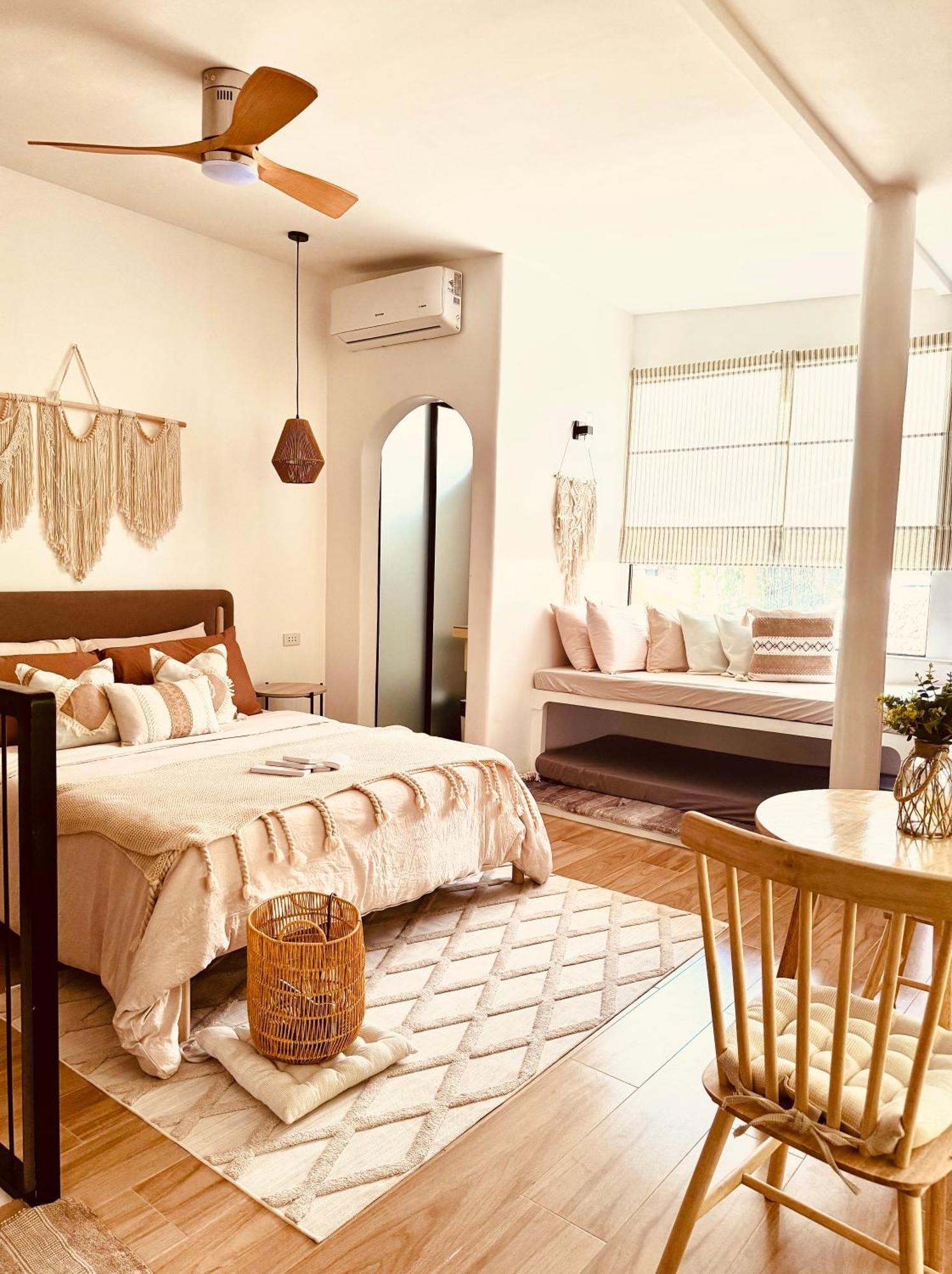 Suite with Balcony