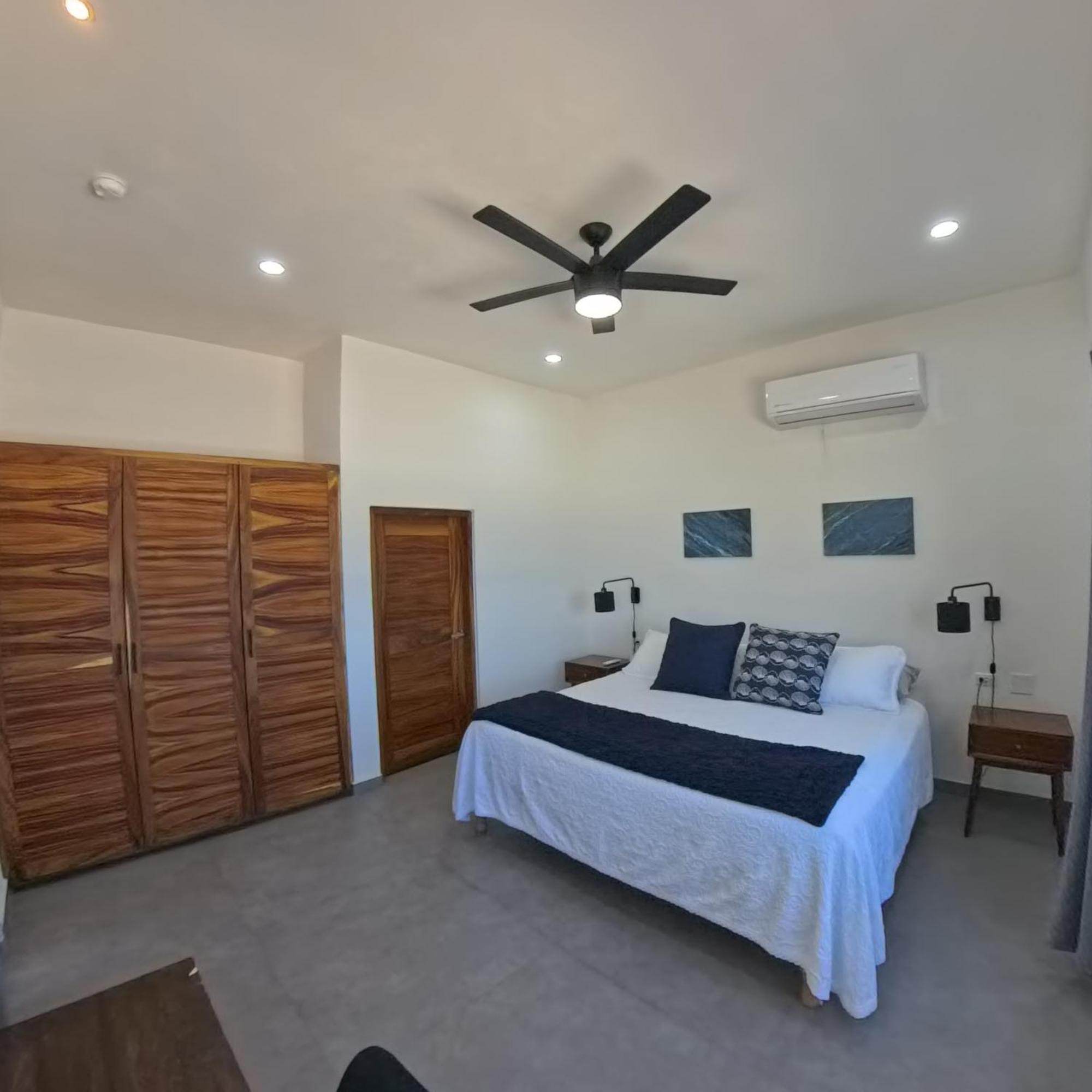 Double Room with Balcony and Sea View