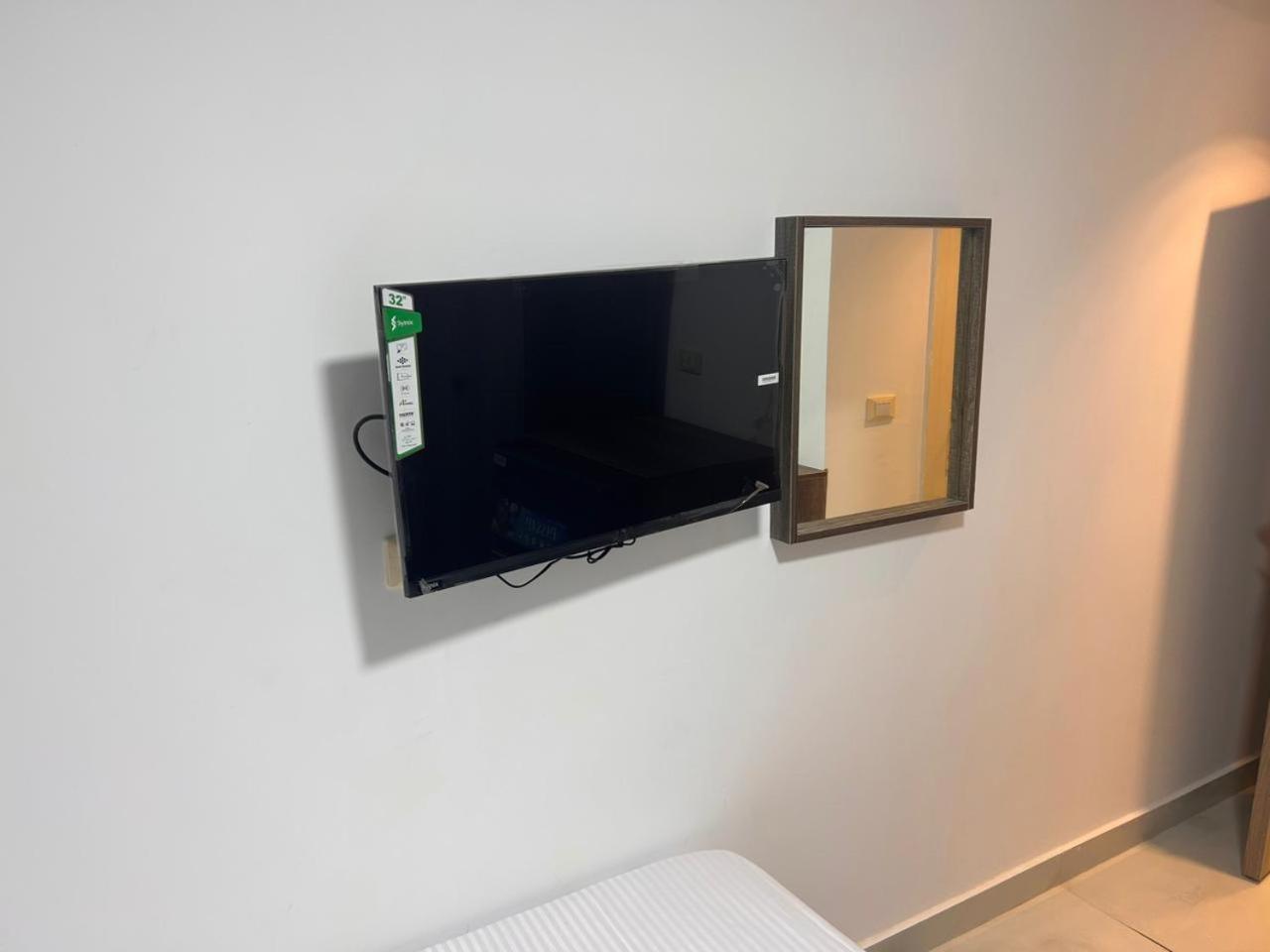 Single Room,1614098137:JPEG