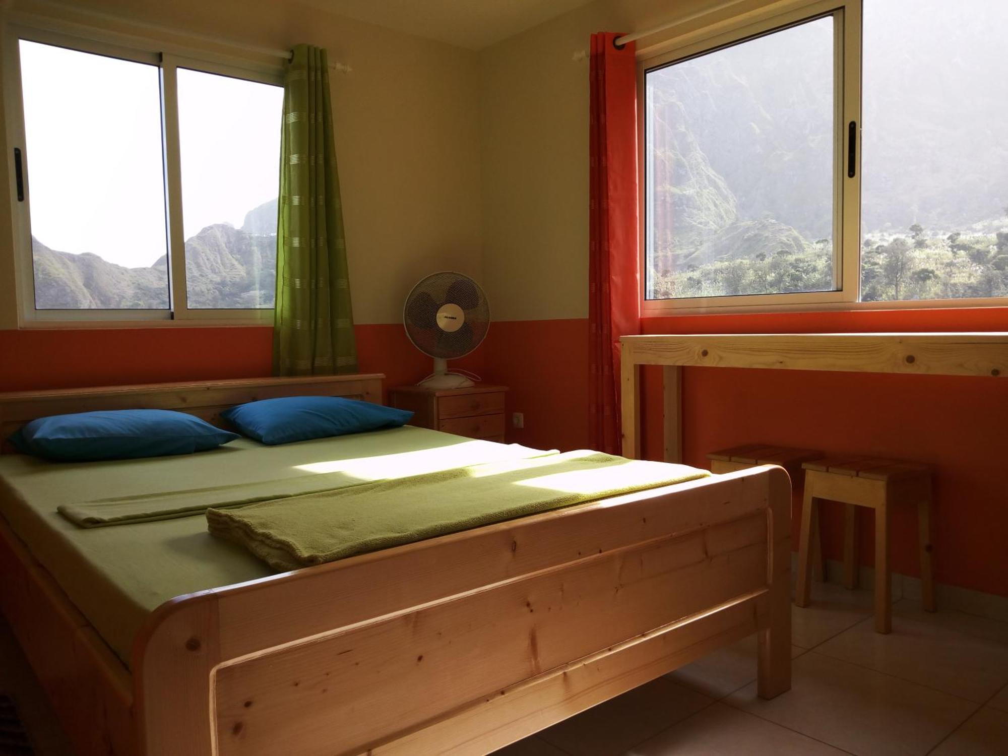 Double Room with Mountain View