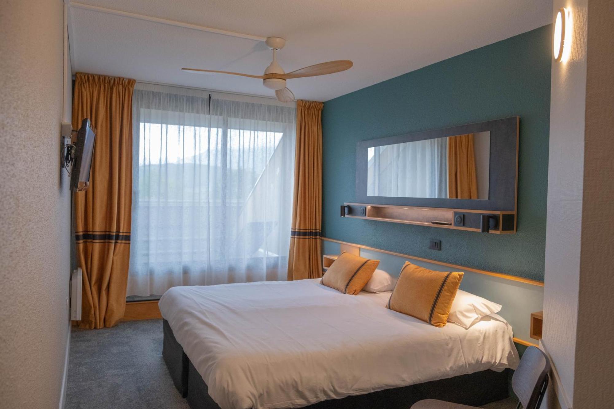 Chambre Double ou Lits Jumeaux